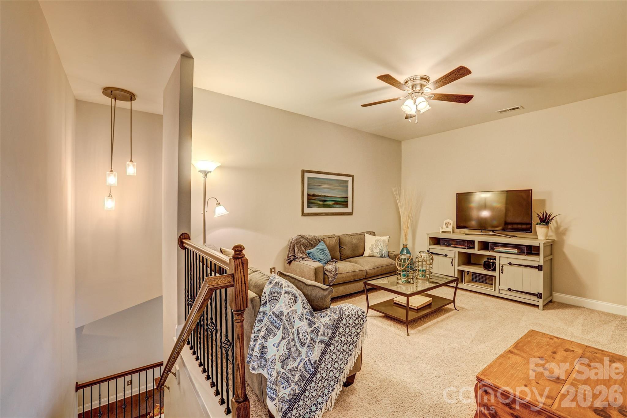 2084 Fuera Road Property Photo 33