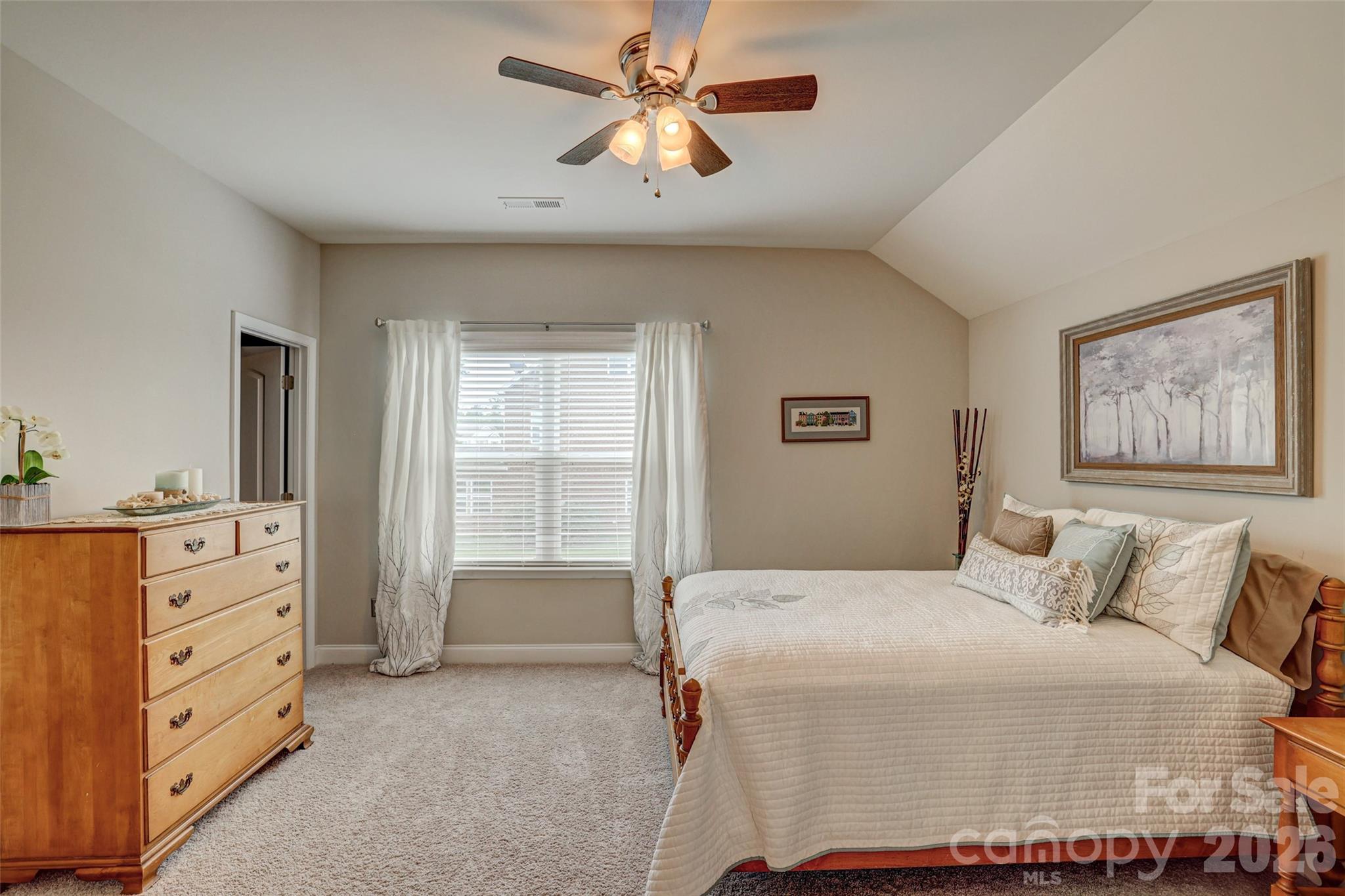2084 Fuera Road Property Photo 35