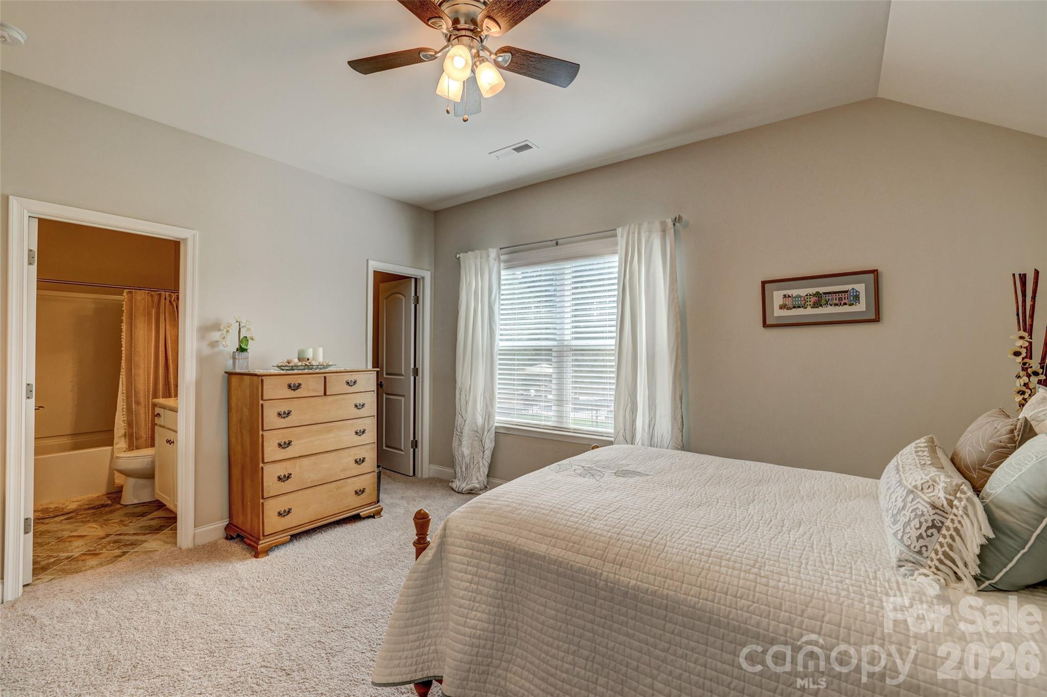 2084 Fuera Road Property Photo 36