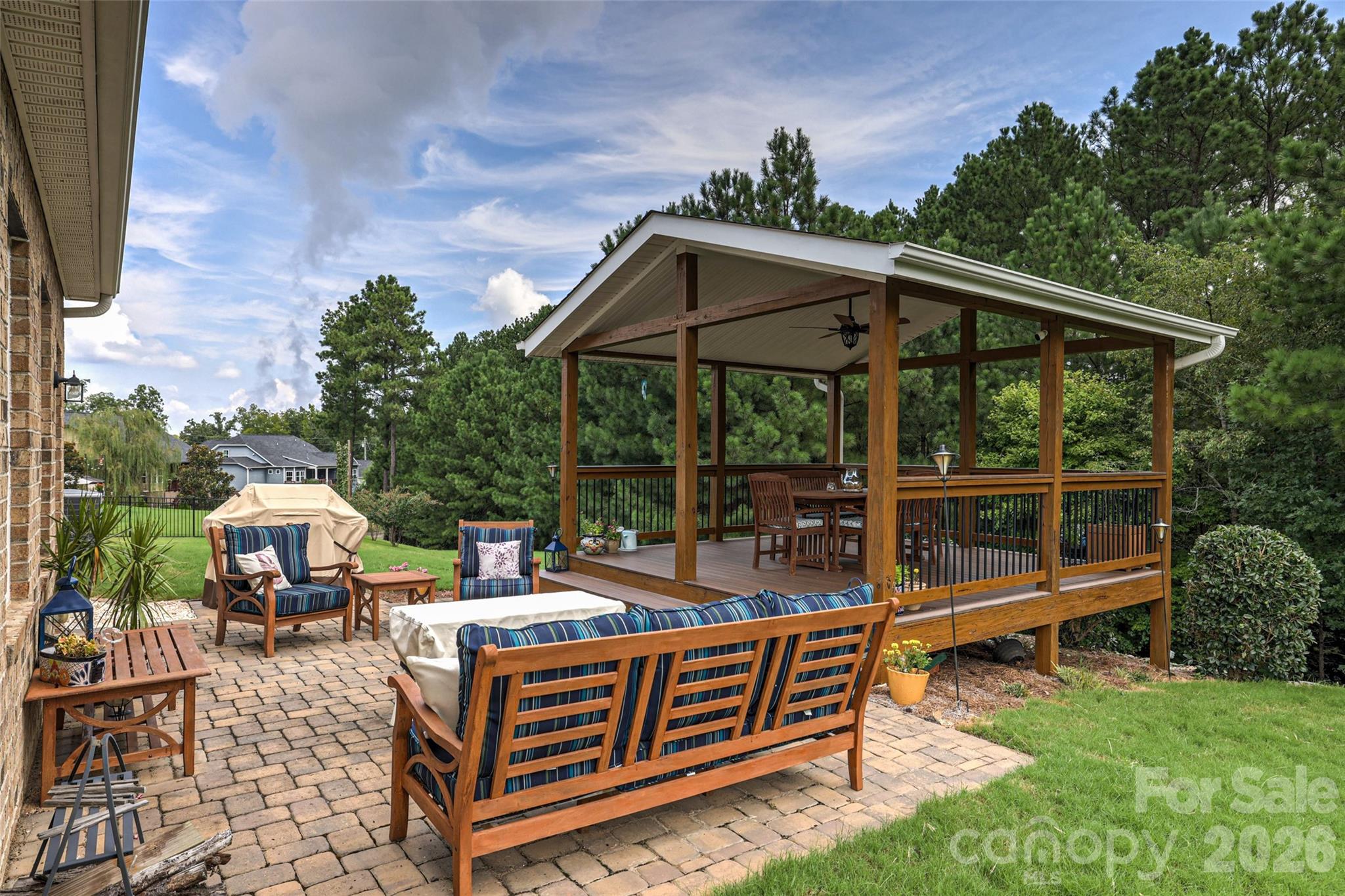 2084 Fuera Road Property Photo 45