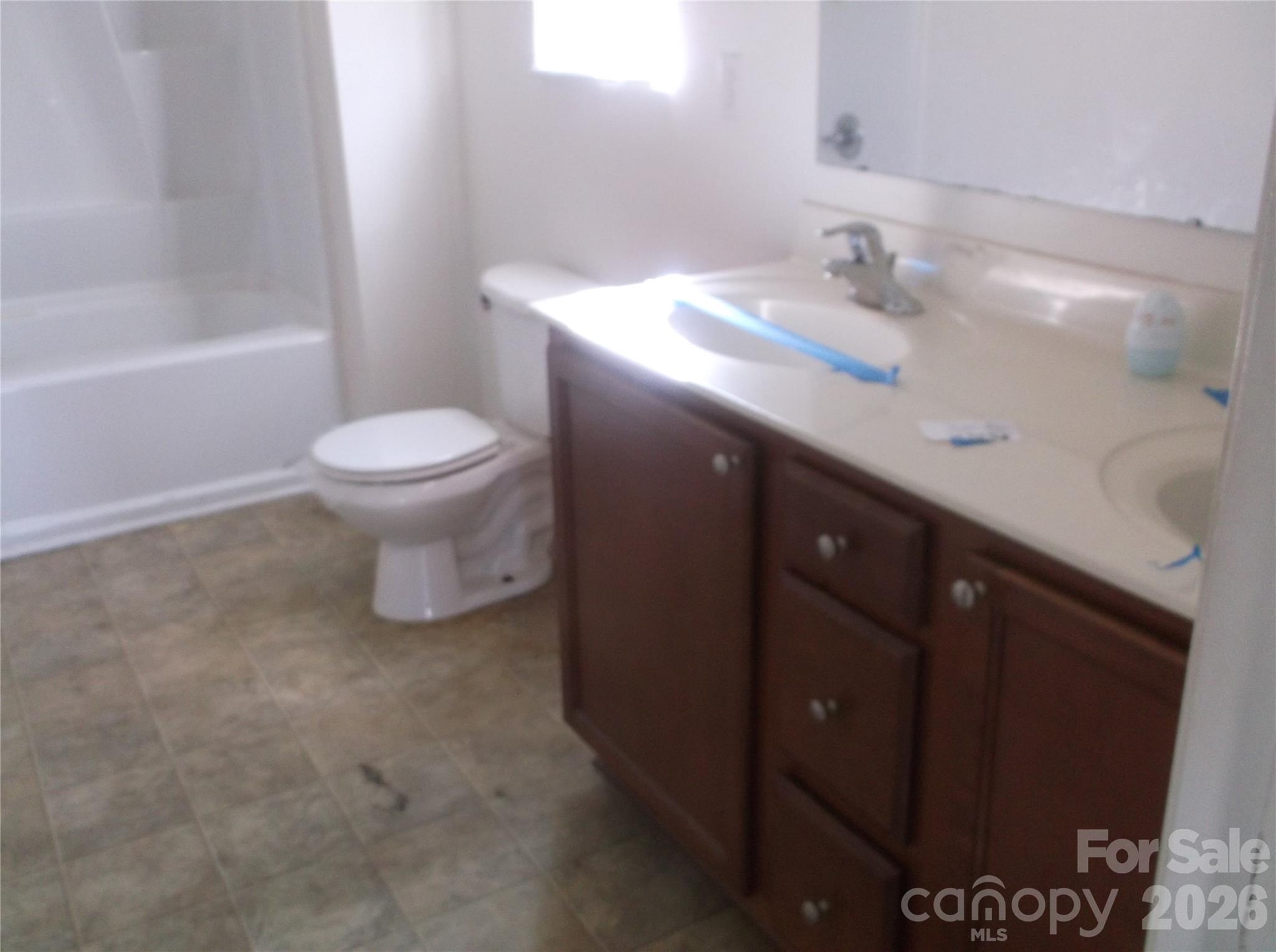 404 Smokehouse Lane Property Photo 5