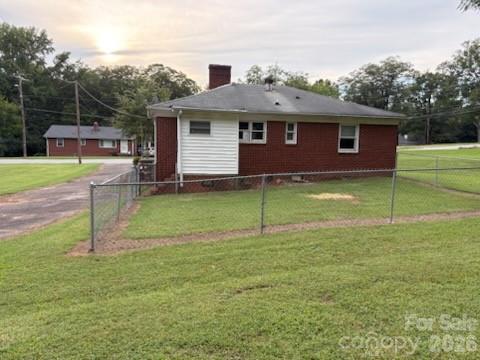 316 E Statesville Avenue Property Photo 5