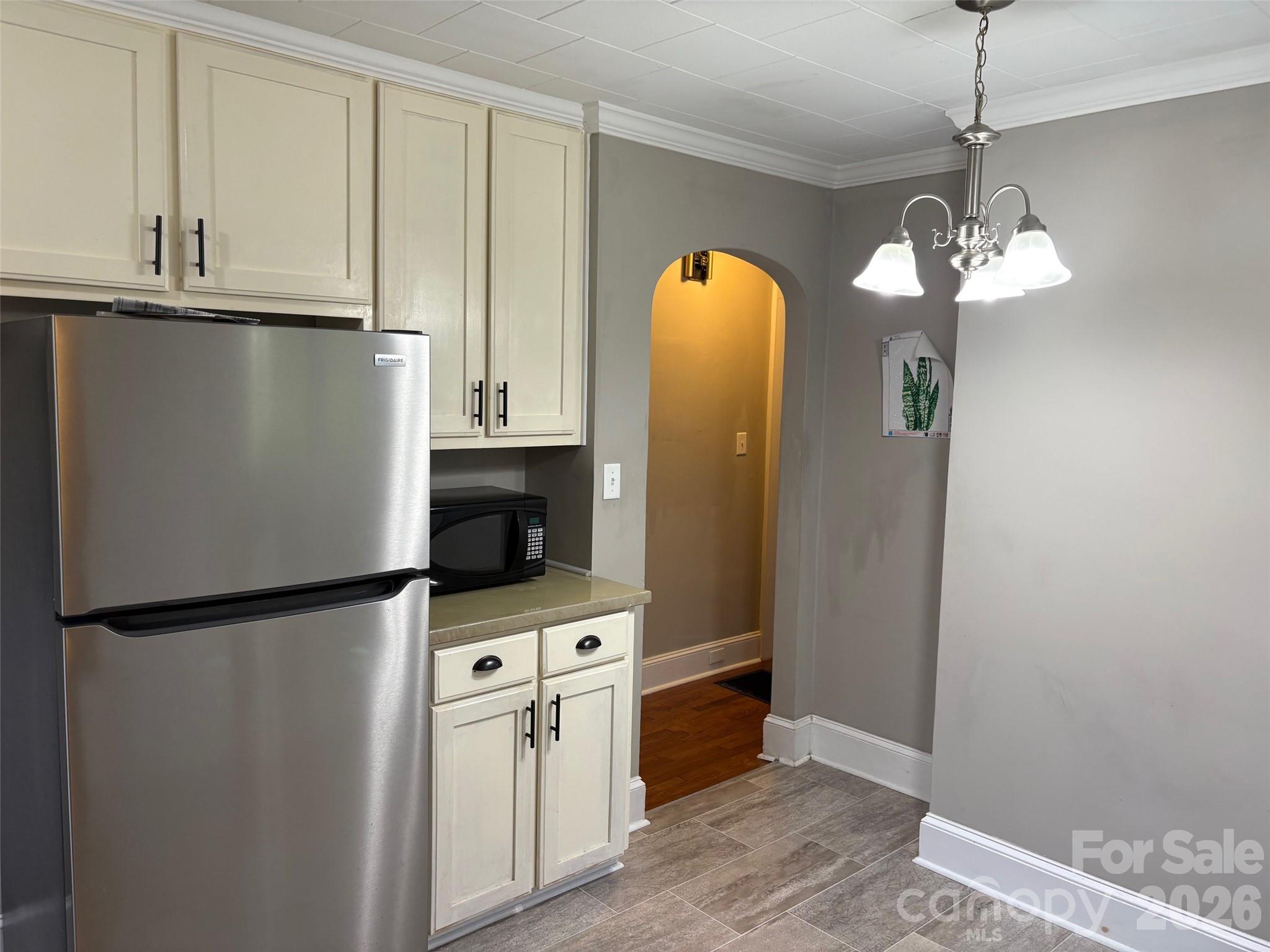 316 E Statesville Avenue Property Photo 10