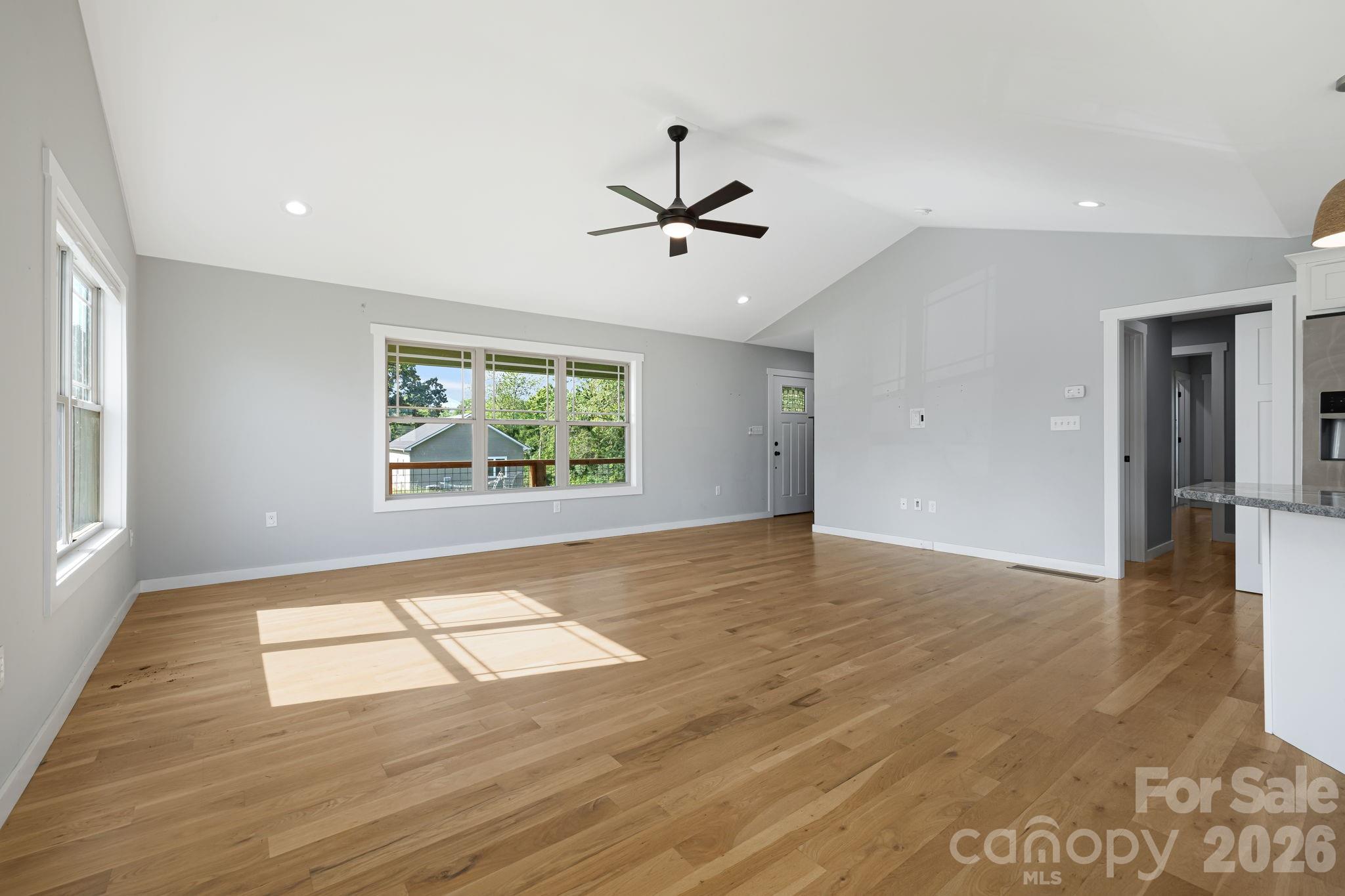 108 Split Rail Drive Extension Property Photo 11