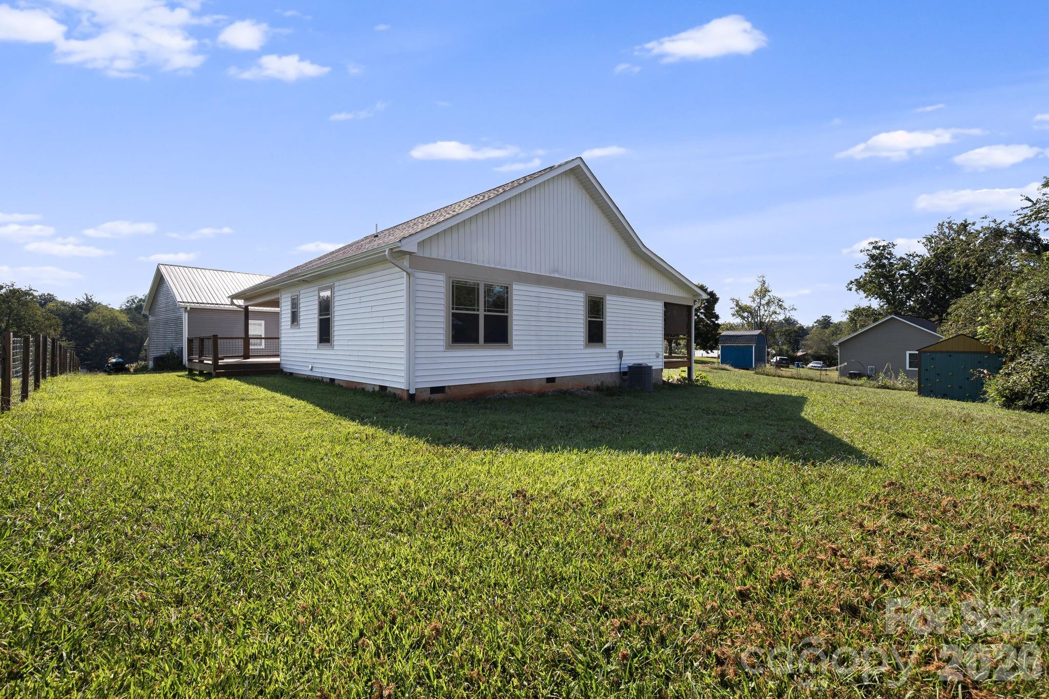108 Split Rail Drive Extension Property Photo 26