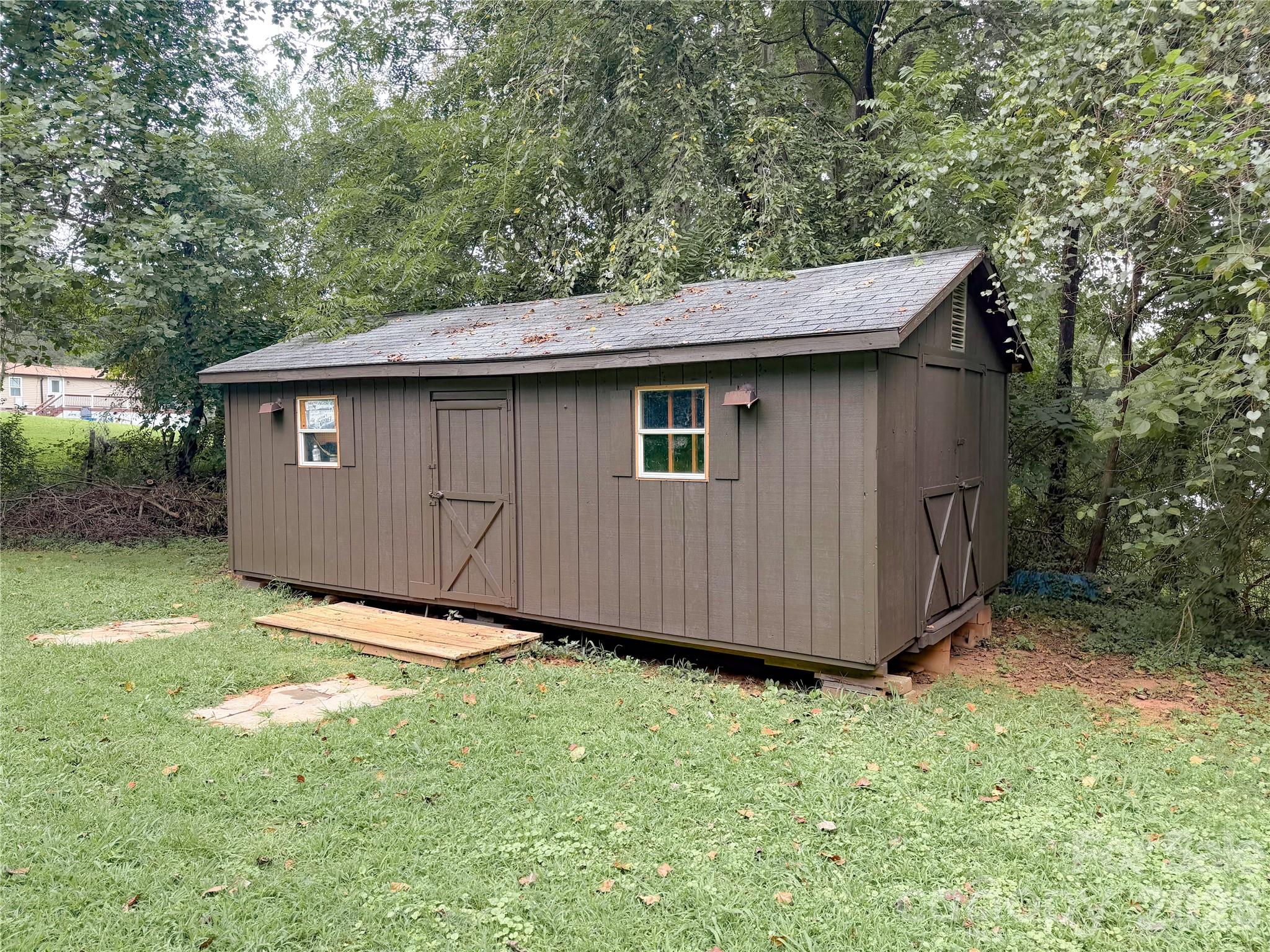 3556 Oakwood Avenue Property Photo 18