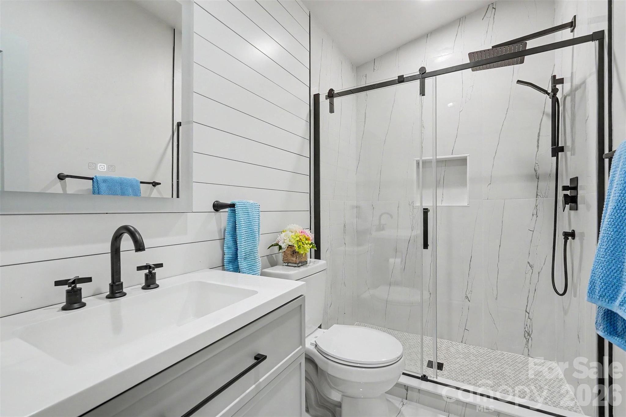 15304 Wyndham Oaks Drive Property Photo 10