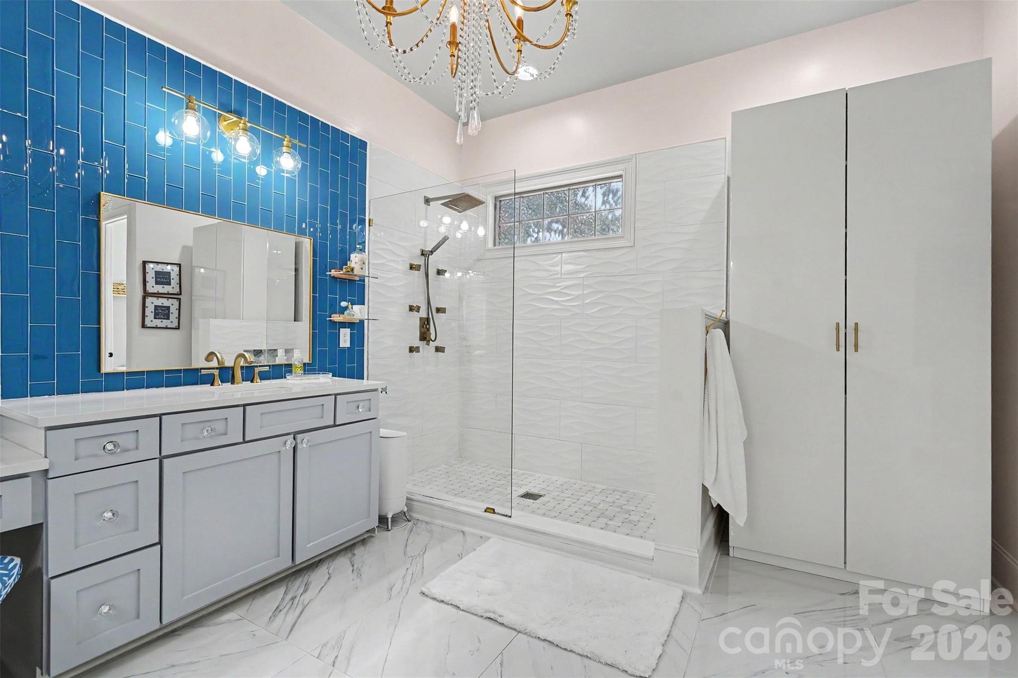 15304 Wyndham Oaks Drive Property Photo 34