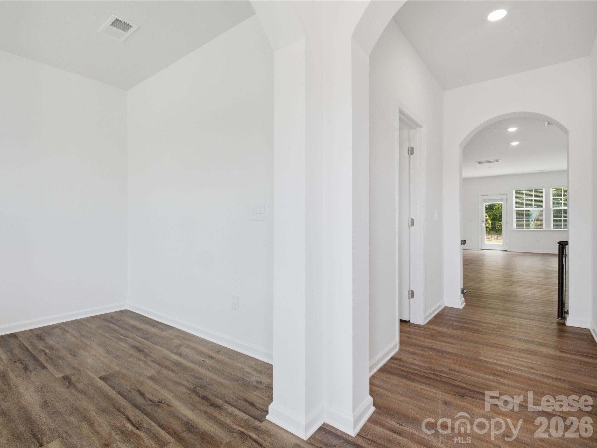 1012 Whipcord Drive Property Photo 3
