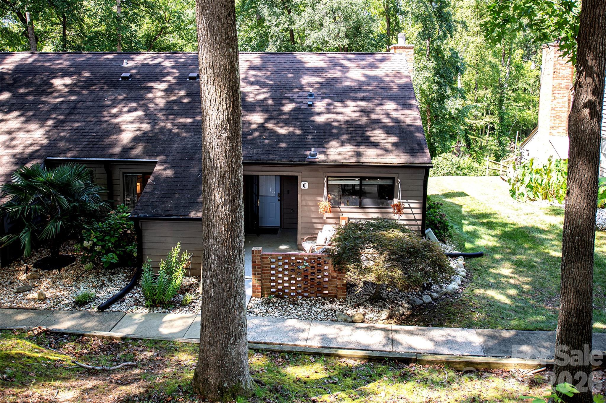 4132 Charlotte Highway C Property Photo 3