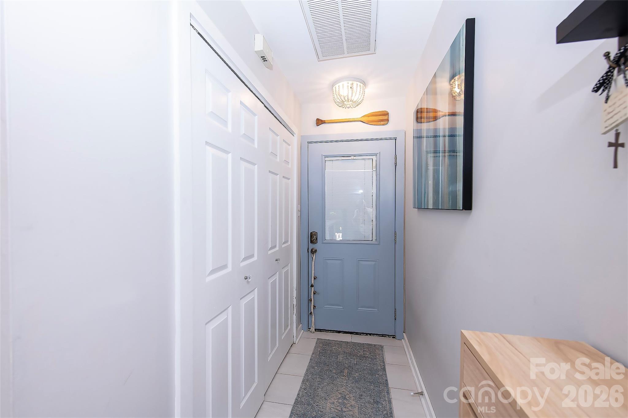 4132 Charlotte Highway C Property Photo 5