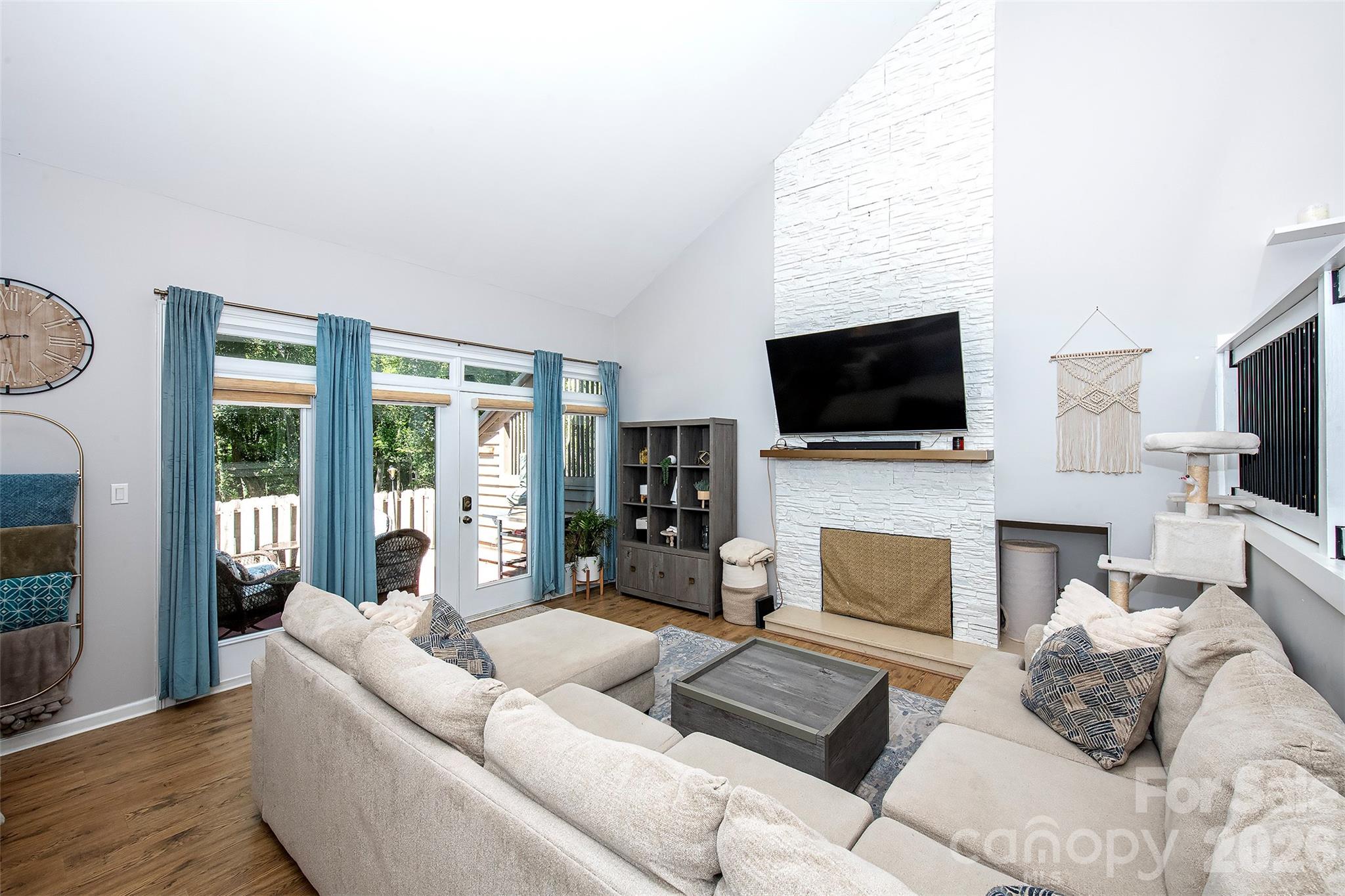 4132 Charlotte Highway C Property Photo 15