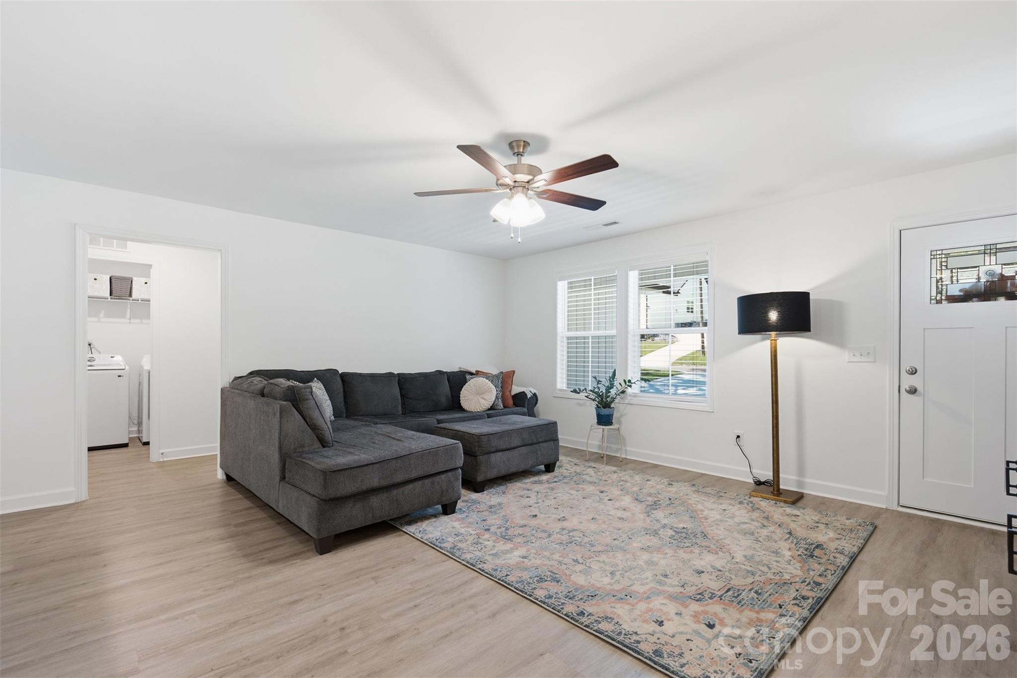 918 Brookwood Court Property Photo 10