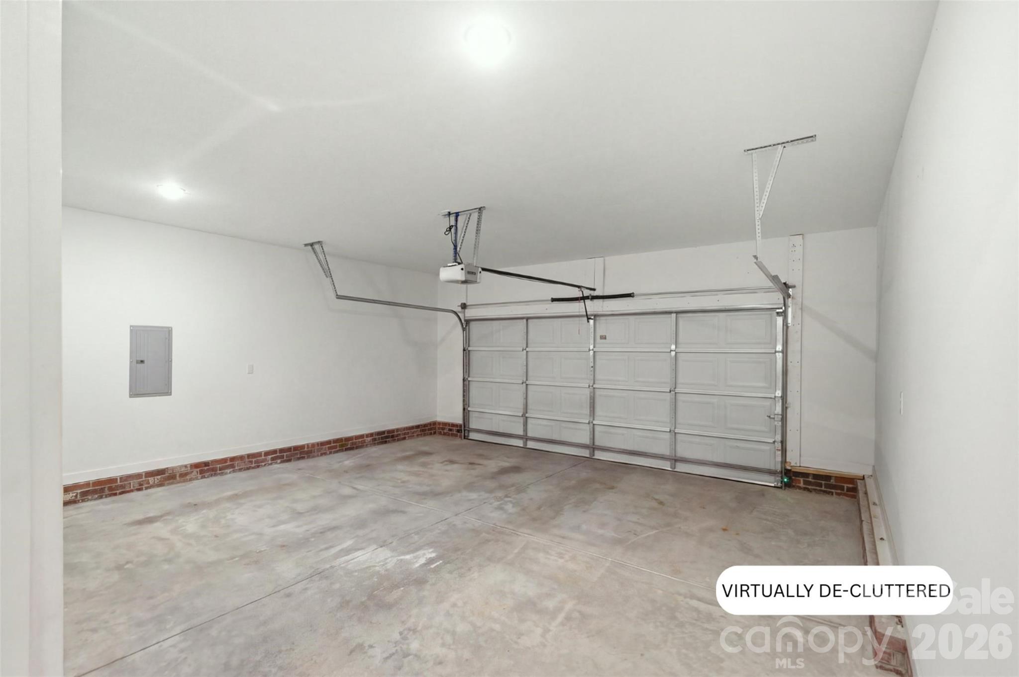 918 Brookwood Court Property Photo 24