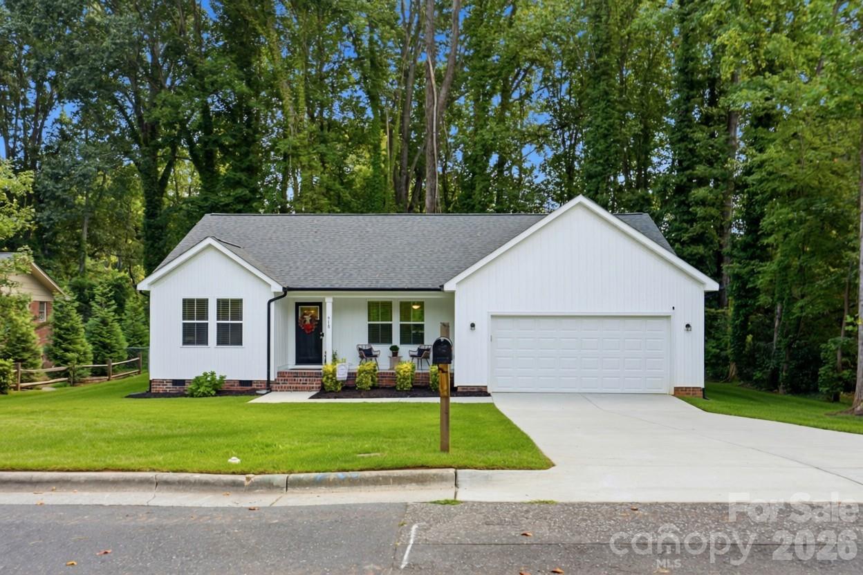 918 Brookwood Court Property Photo 25