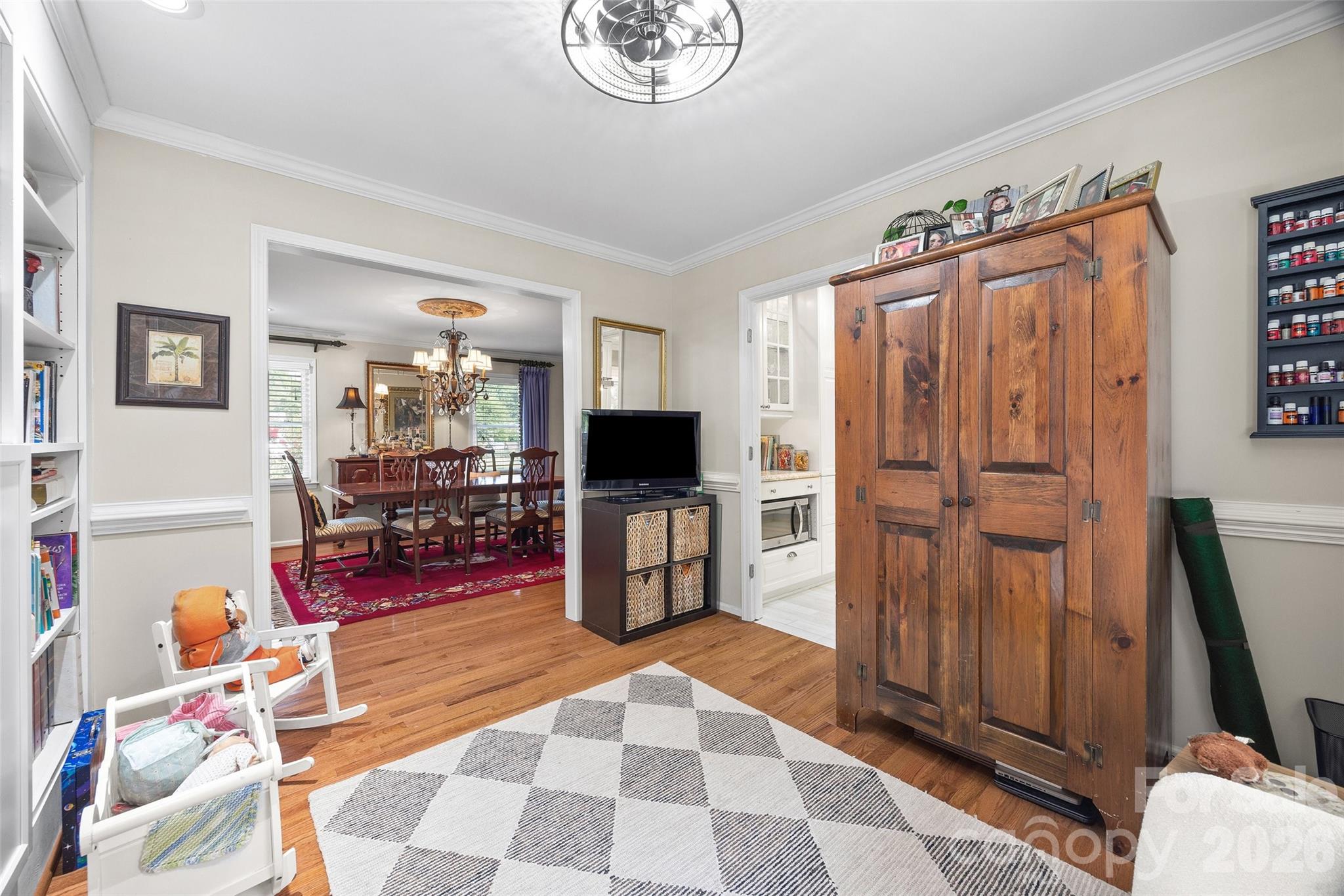 2251 Canberra Drive Property Photo 10