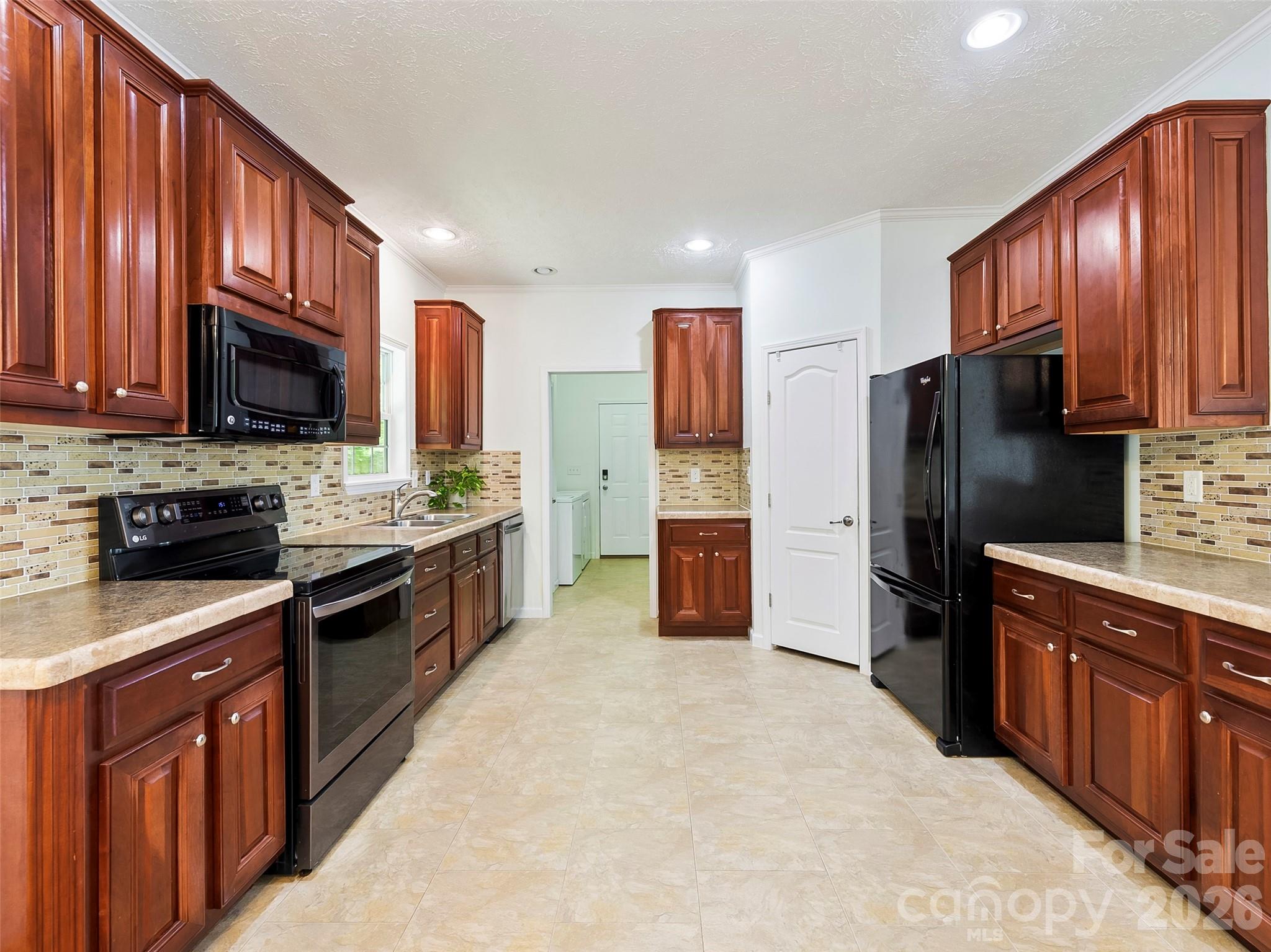 9 Farthings Drive Property Photo 11