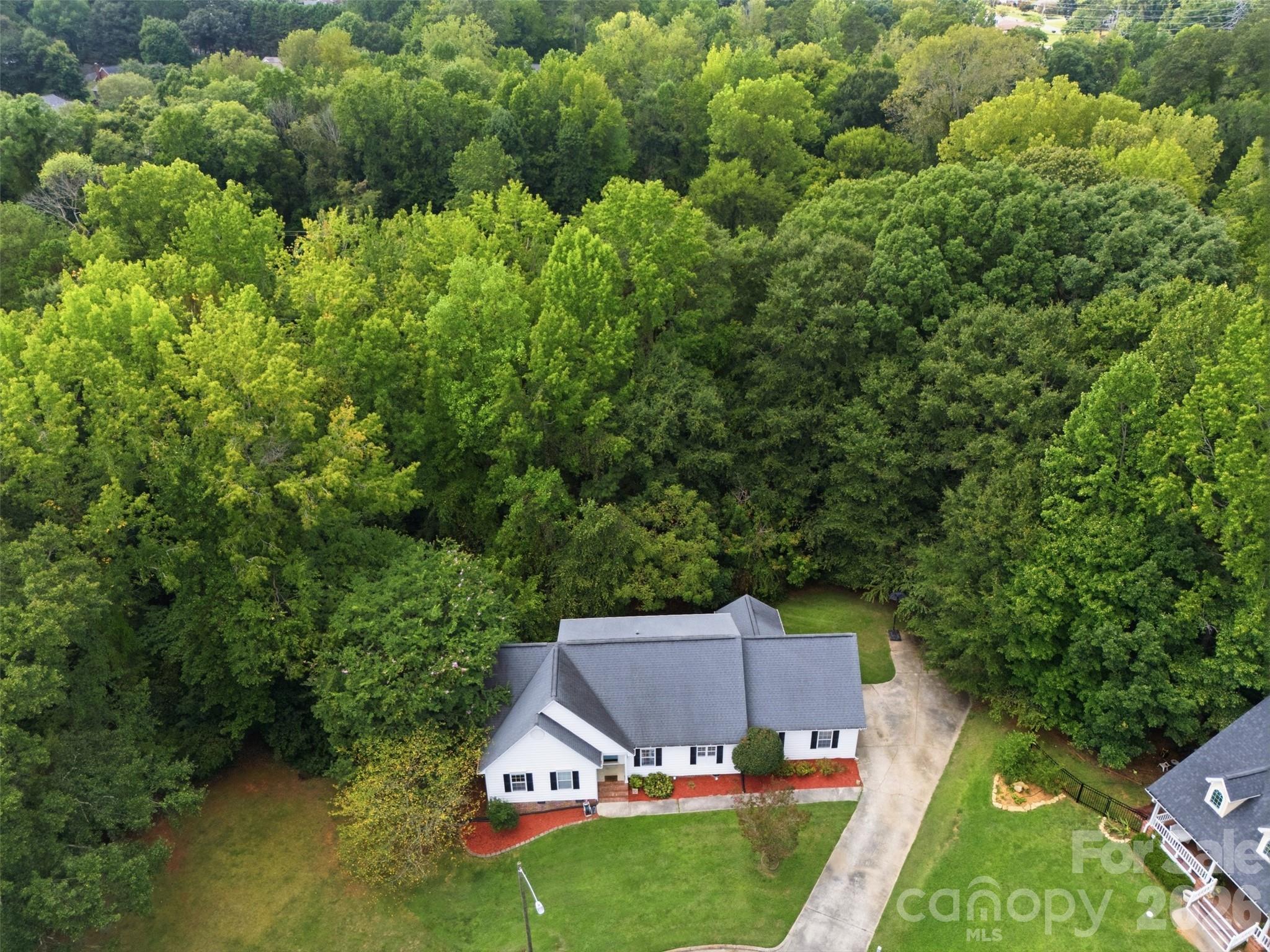 4203 Patriots Way Property Photo 28
