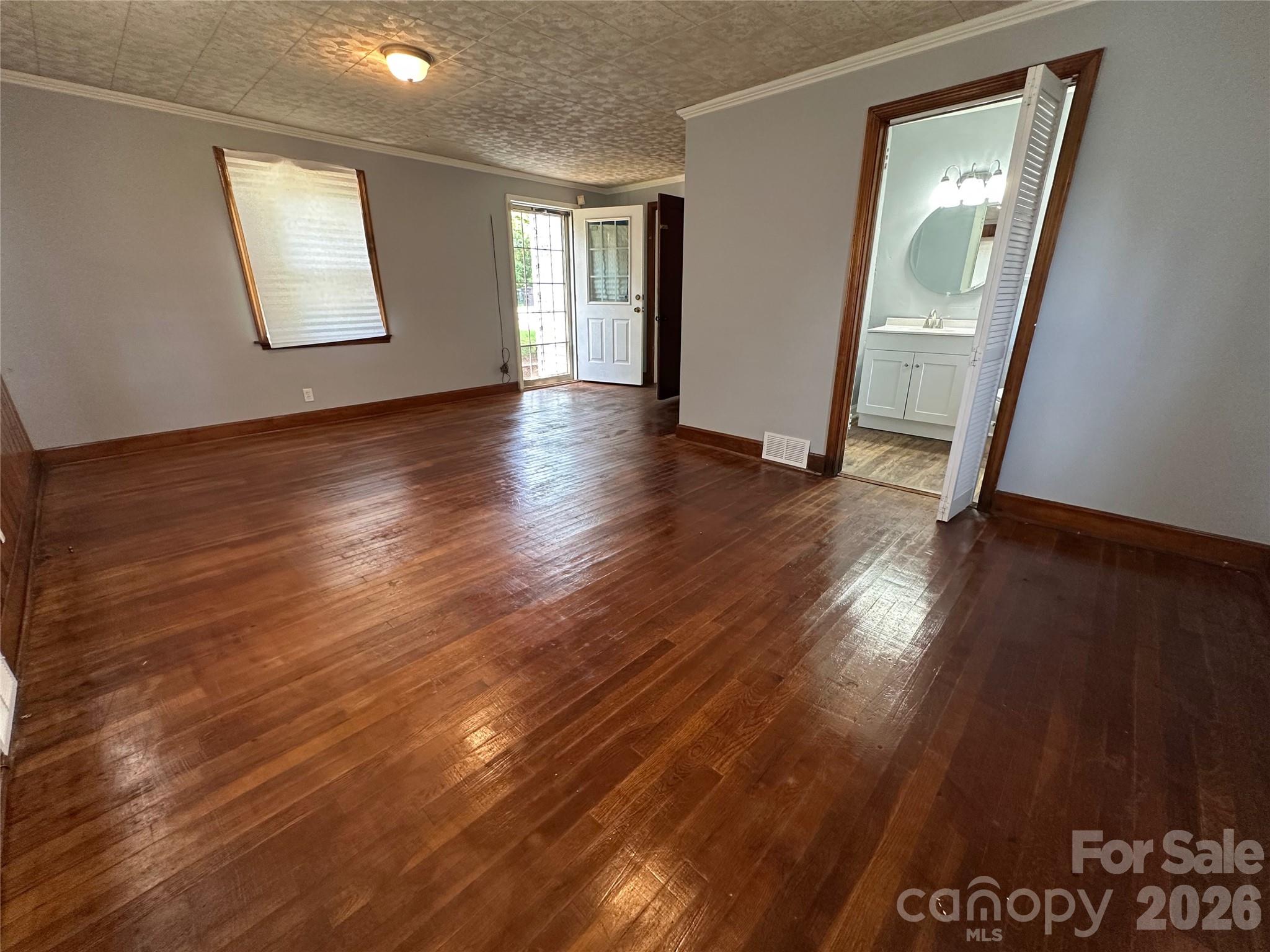 1012 Louise Road Property Photo 26