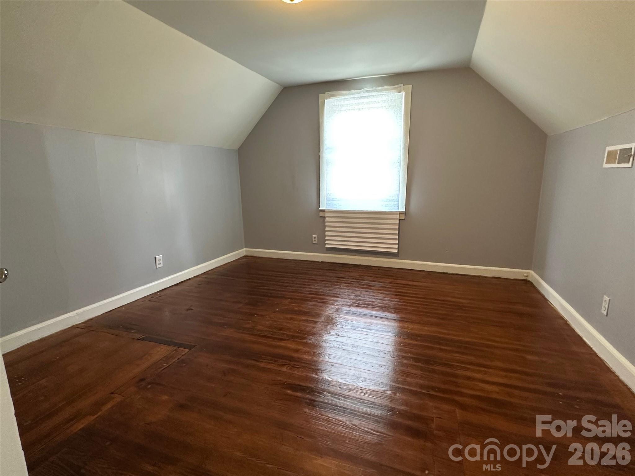 1012 Louise Road Property Photo 35