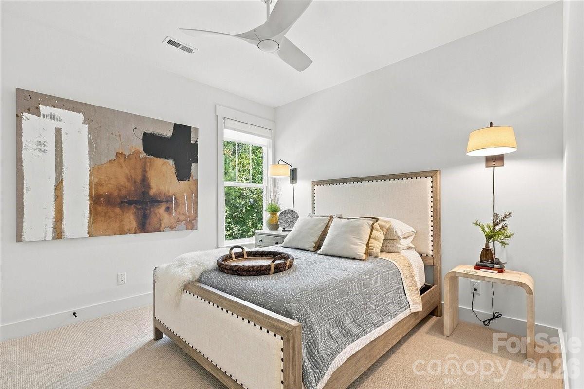 16 Marion Meadow Lane Property Photo 8