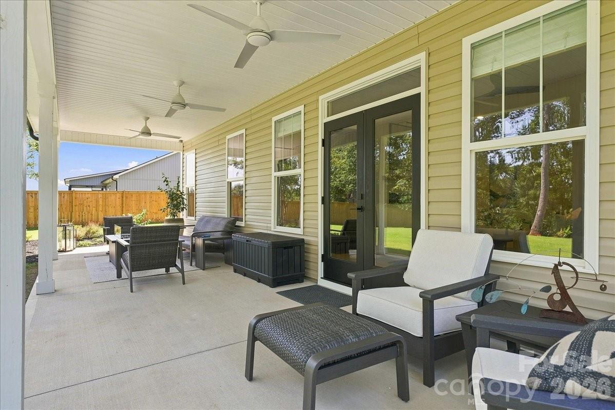 16 Marion Meadow Lane Property Photo 38