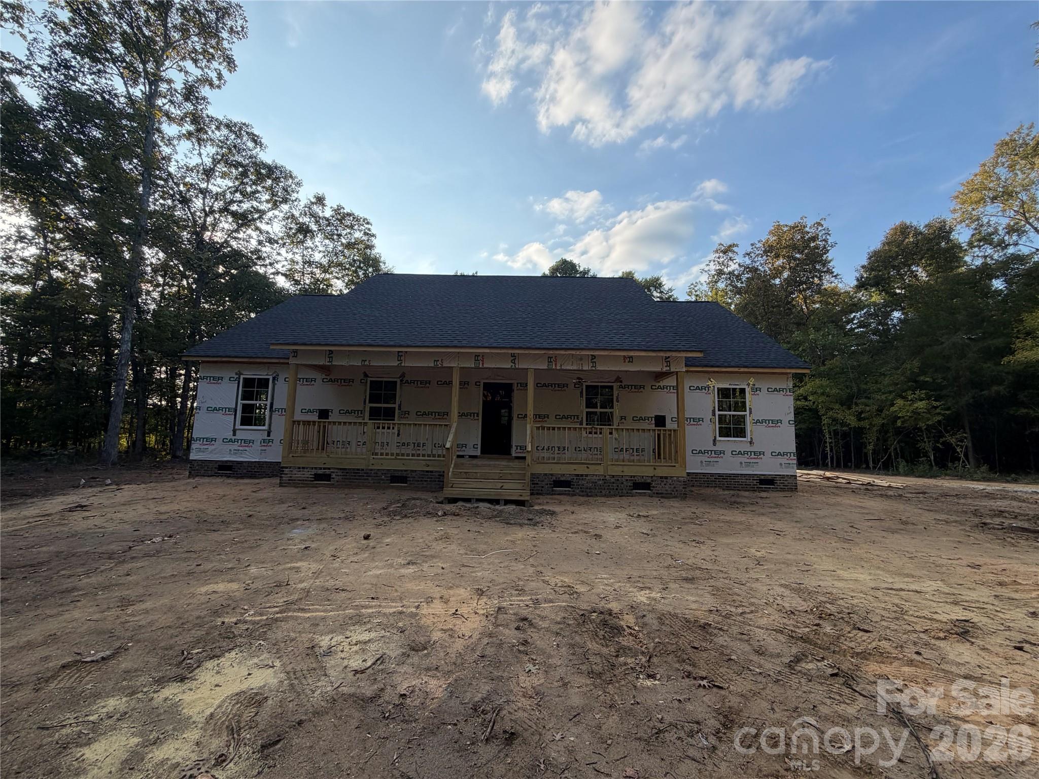 2887 Saluda Road Property Photo 1
