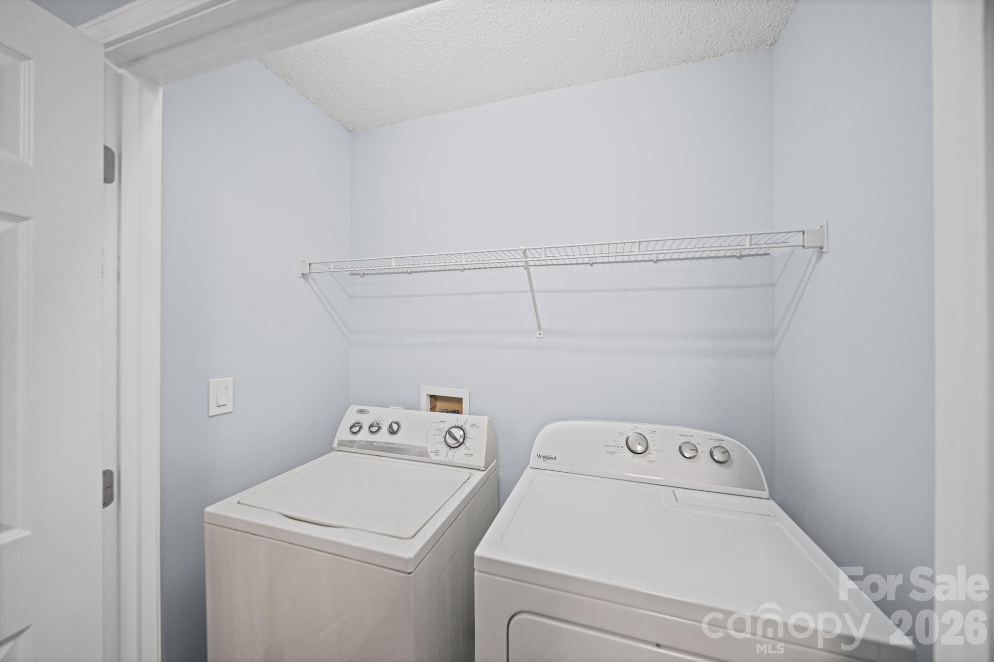 2425 Red Tip Drive Property Photo 20