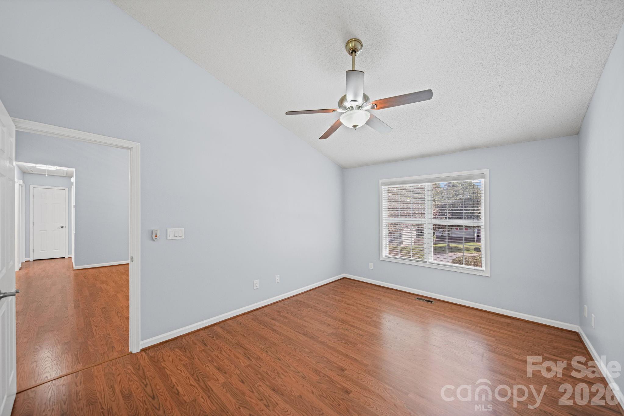 2425 Red Tip Drive Property Photo 21