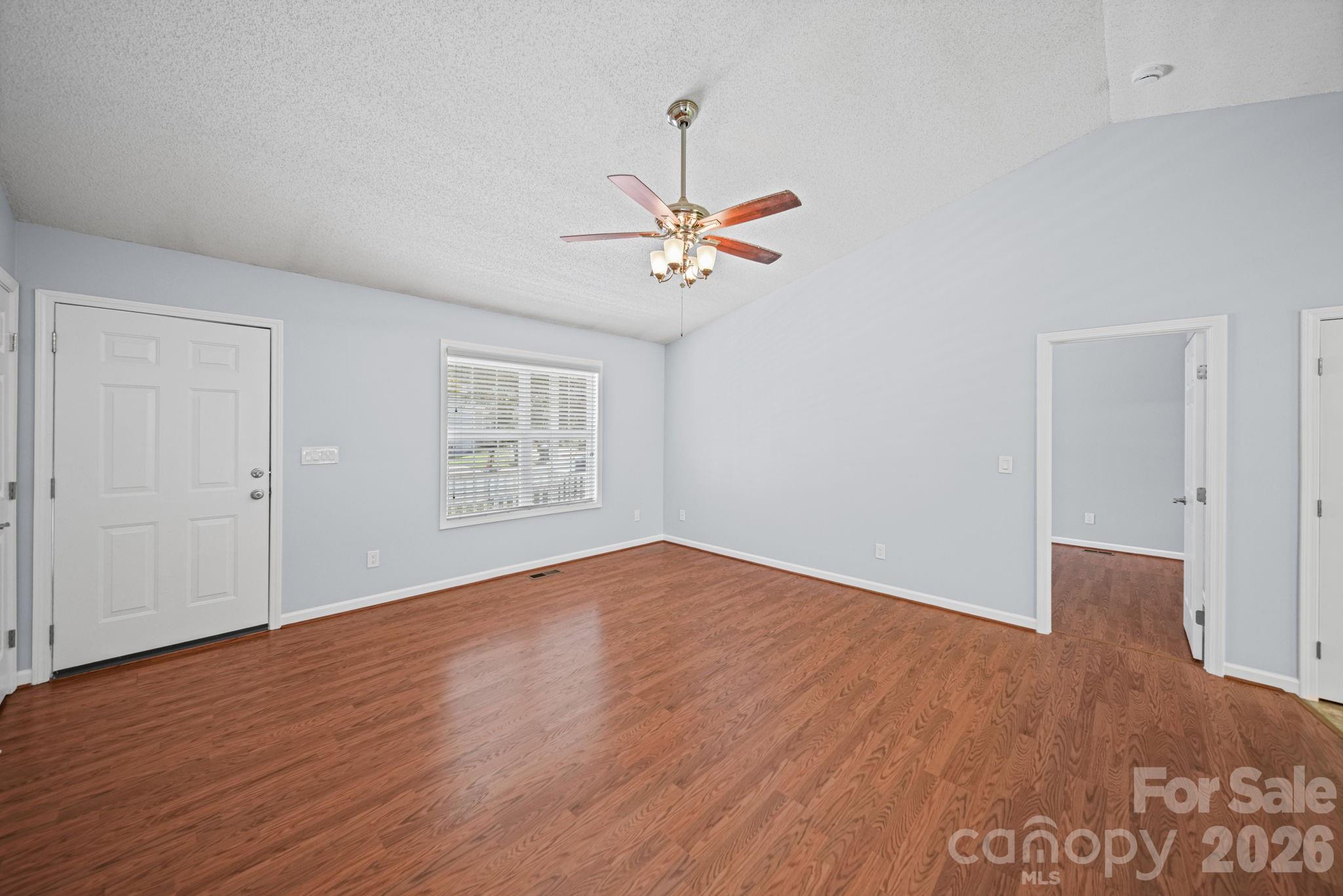 2425 Red Tip Drive Property Photo 23