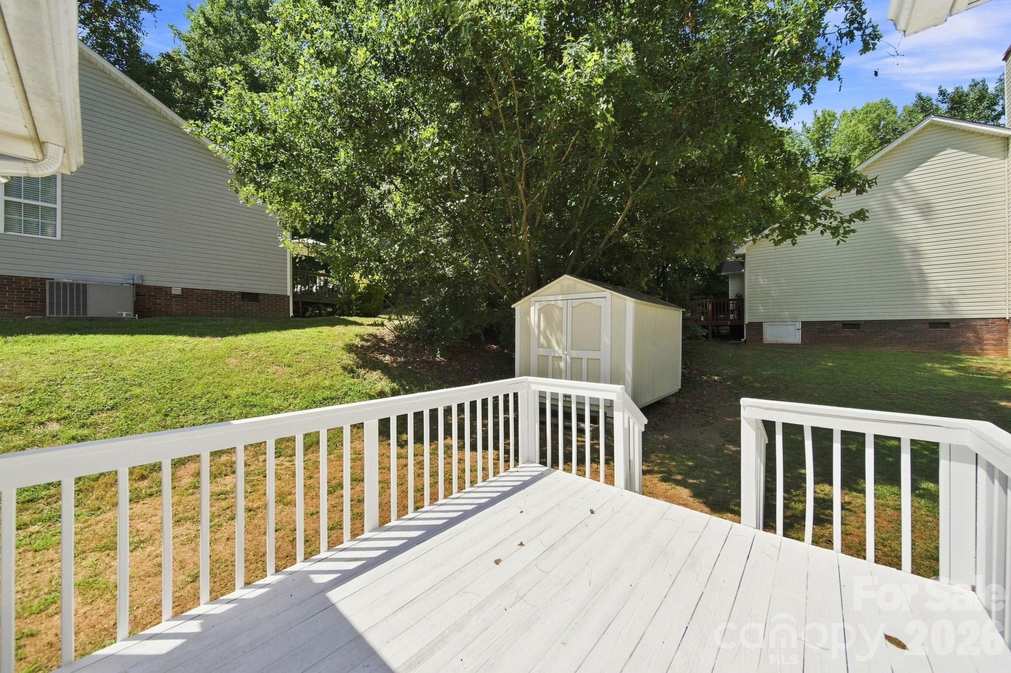 2425 Red Tip Drive Property Photo 31