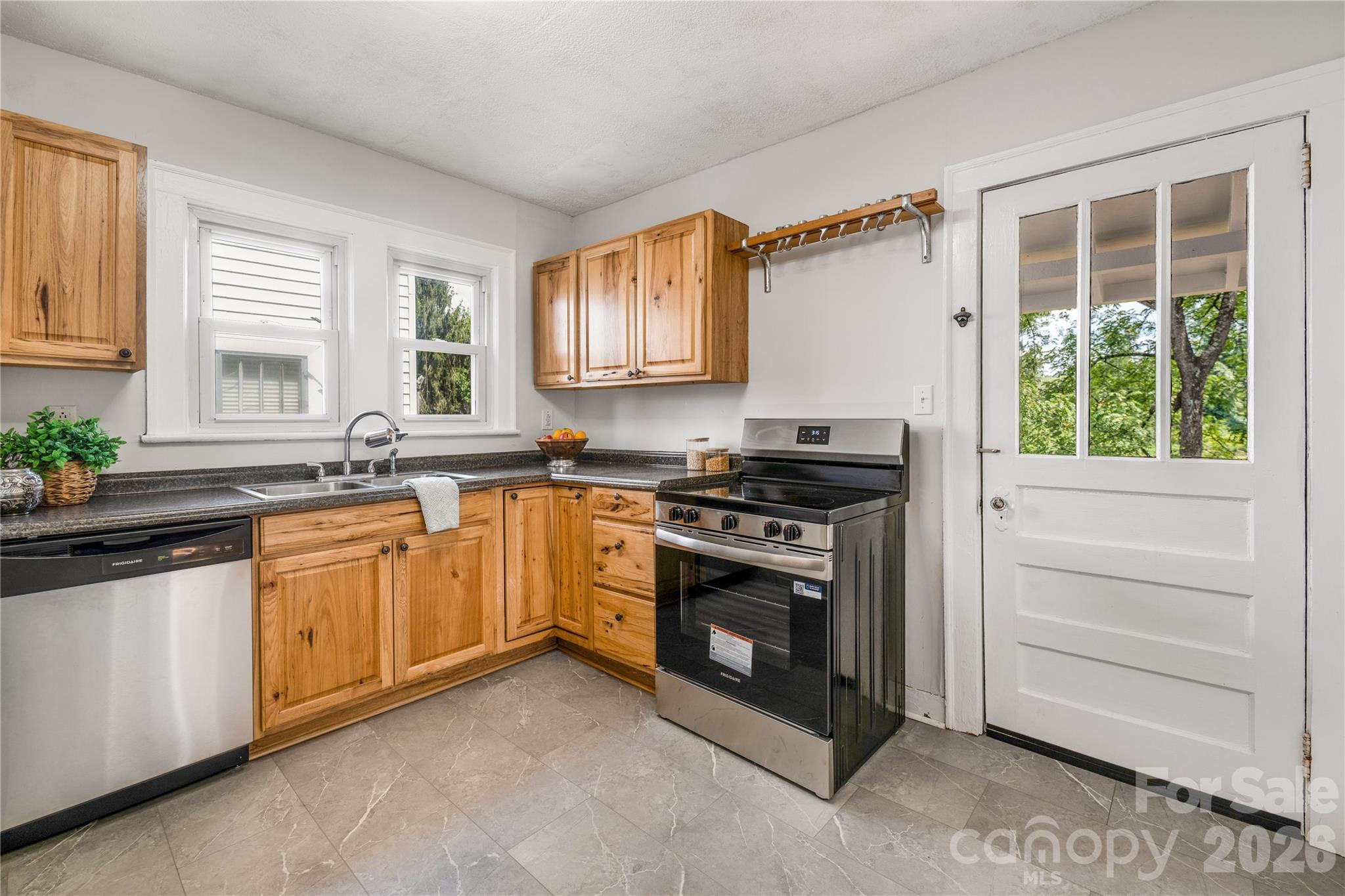 462 Sand Hill Road Property Photo 8