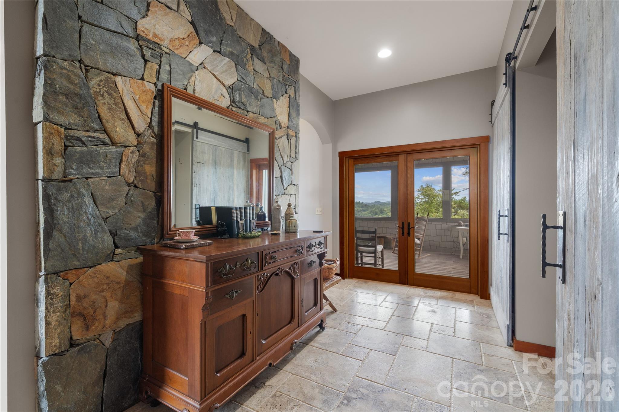 712 Frank Rector Road Property Photo 7