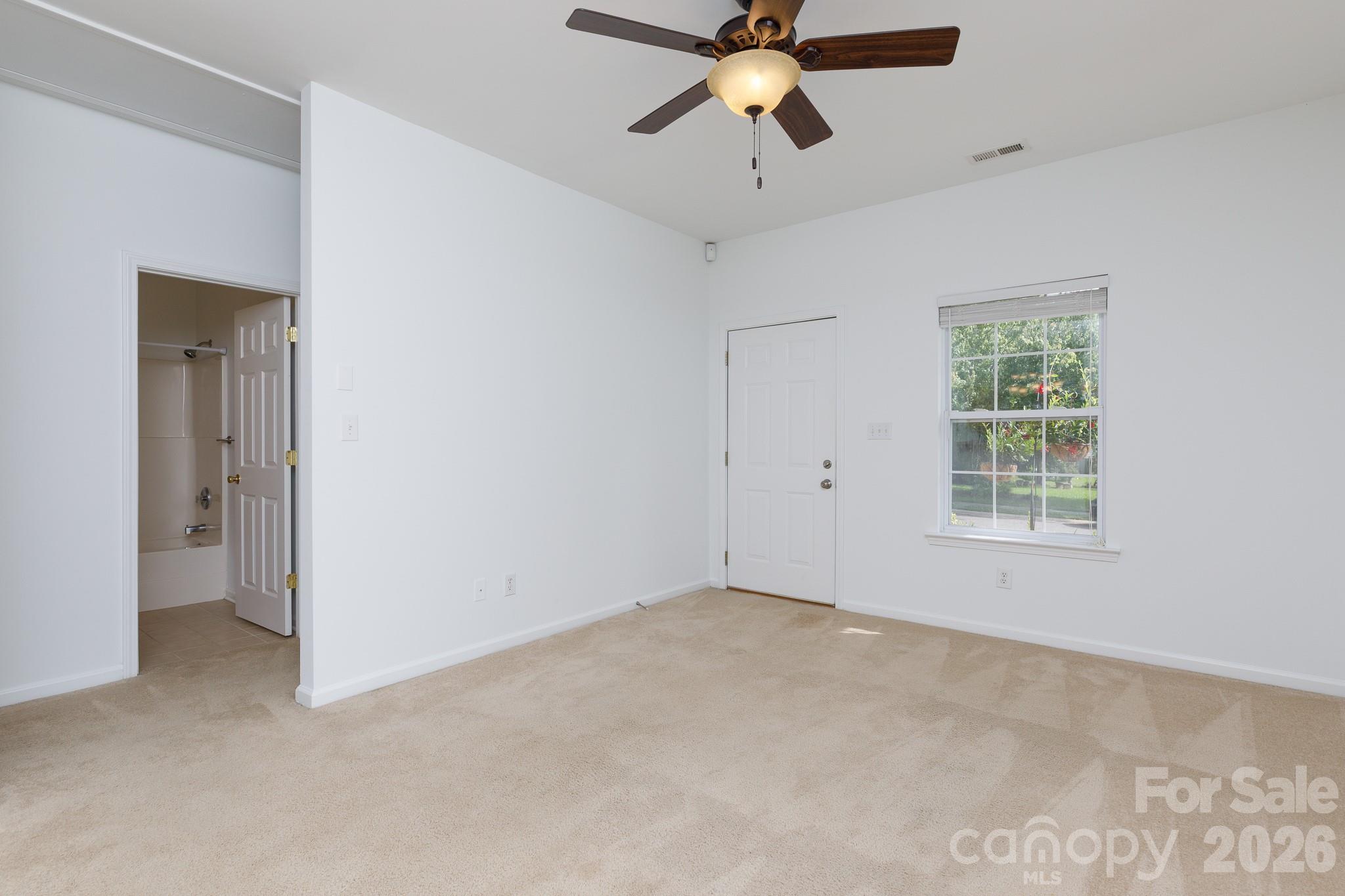 1649 Diary Drive Property Photo 5