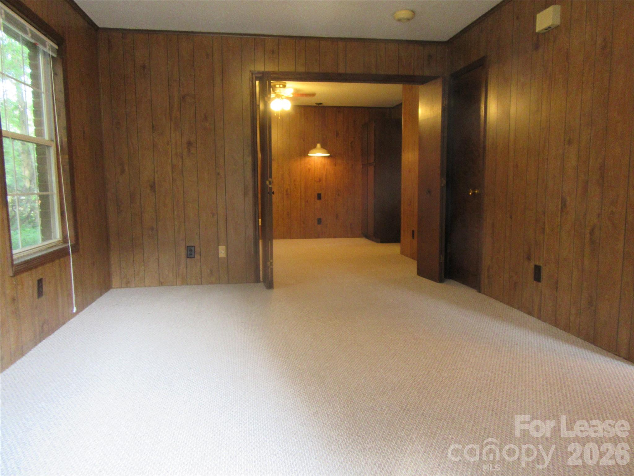 1306 Lomax Avenue A Property Photo 6