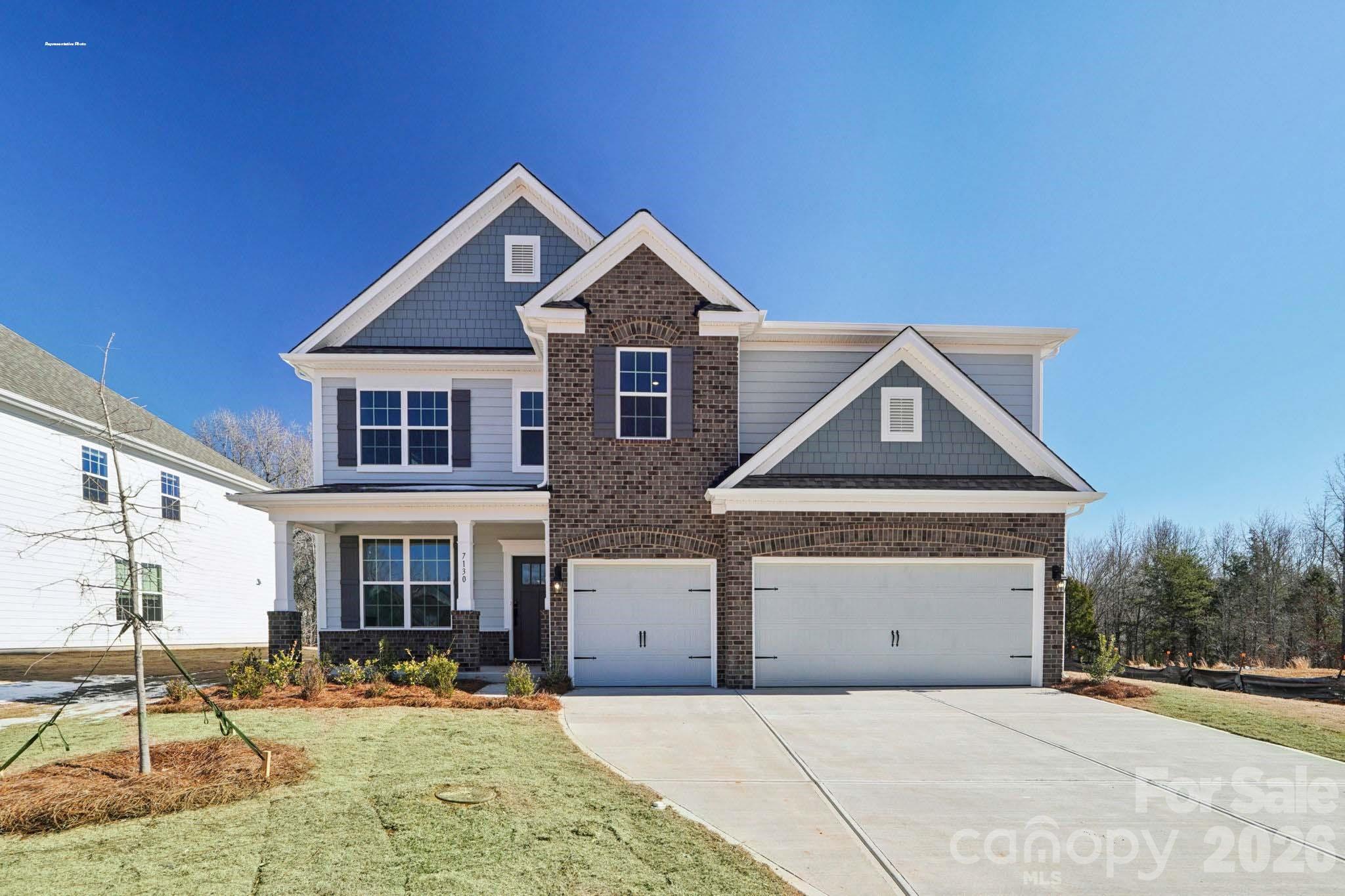 2887 Atwater Pond Circle Property Photo 1
