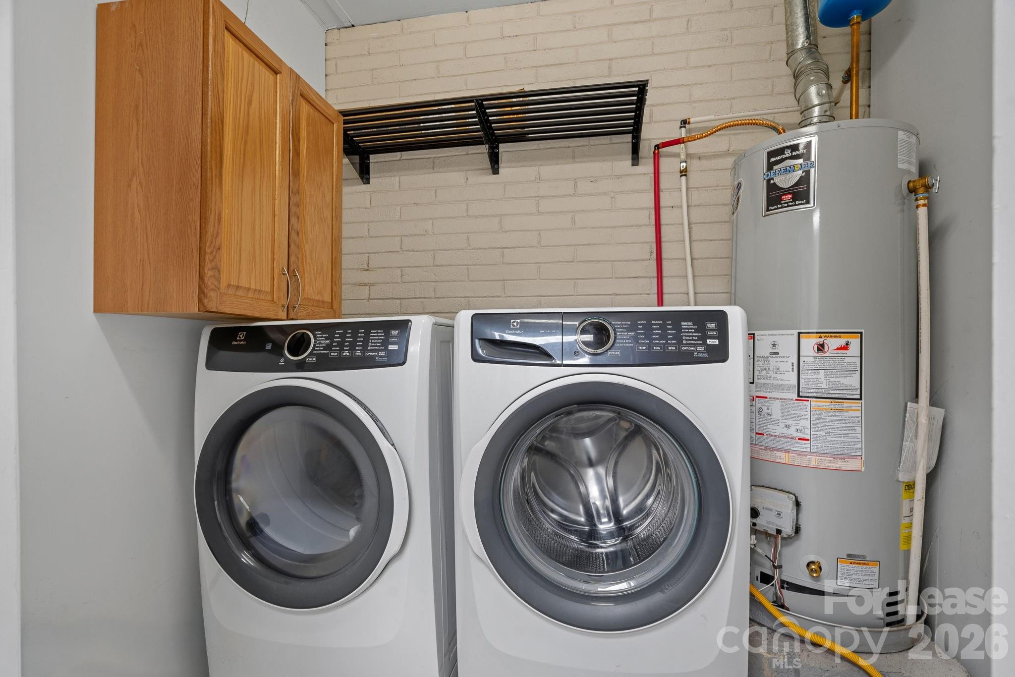 4231 Mantle Court Property Photo 13
