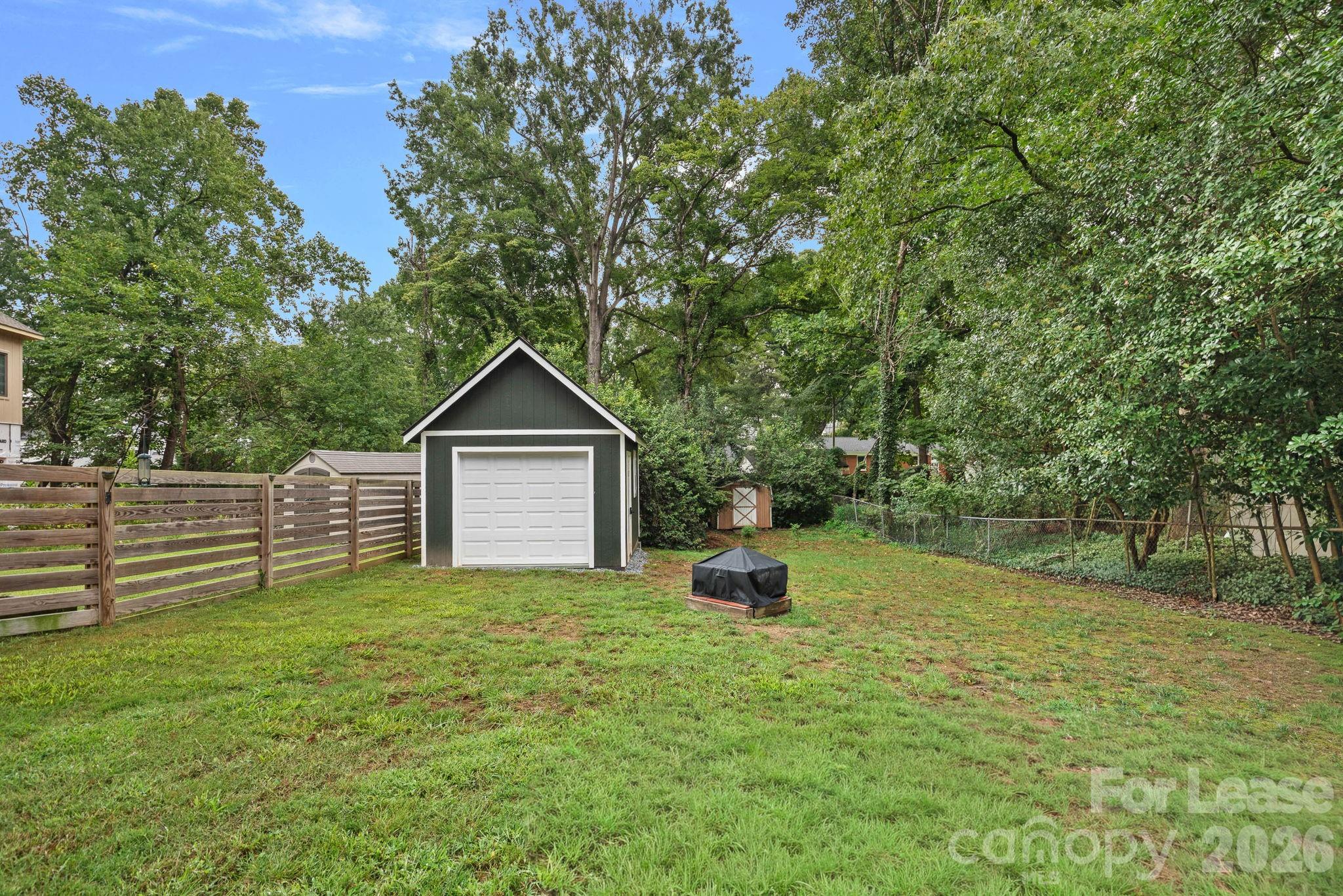 4231 Mantle Court Property Photo 16