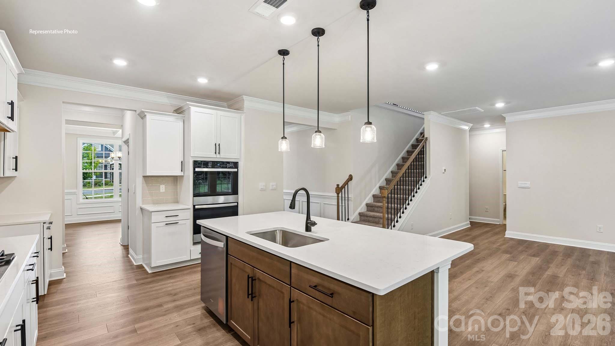 2863 Atwater Pond Circle Property Photo 12