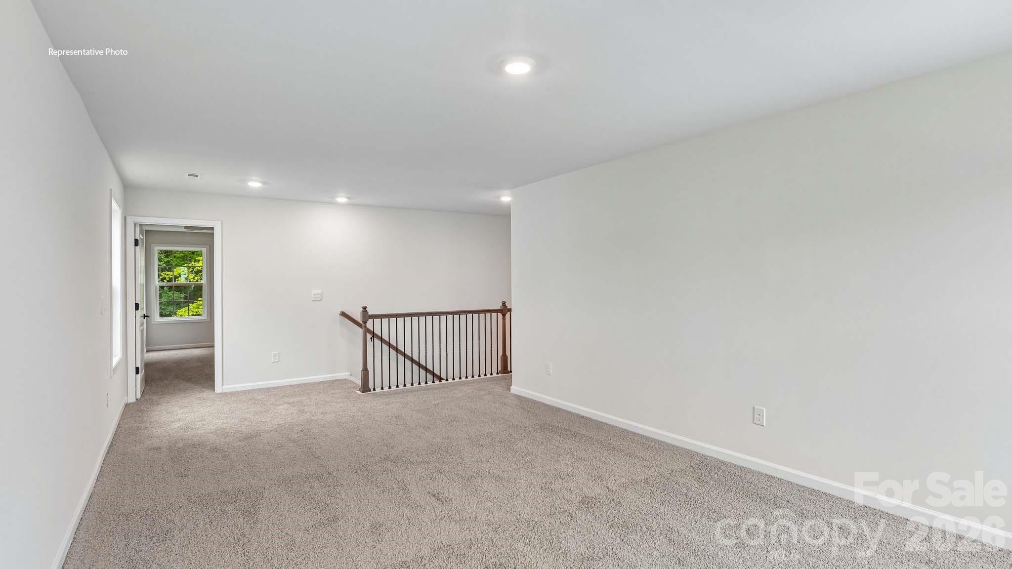 2863 Atwater Pond Circle Property Photo 17