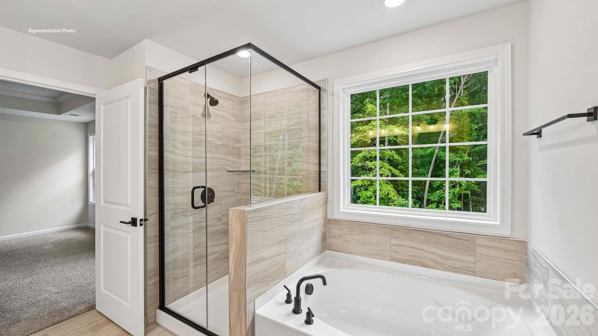 2863 Atwater Pond Circle Property Photo 23
