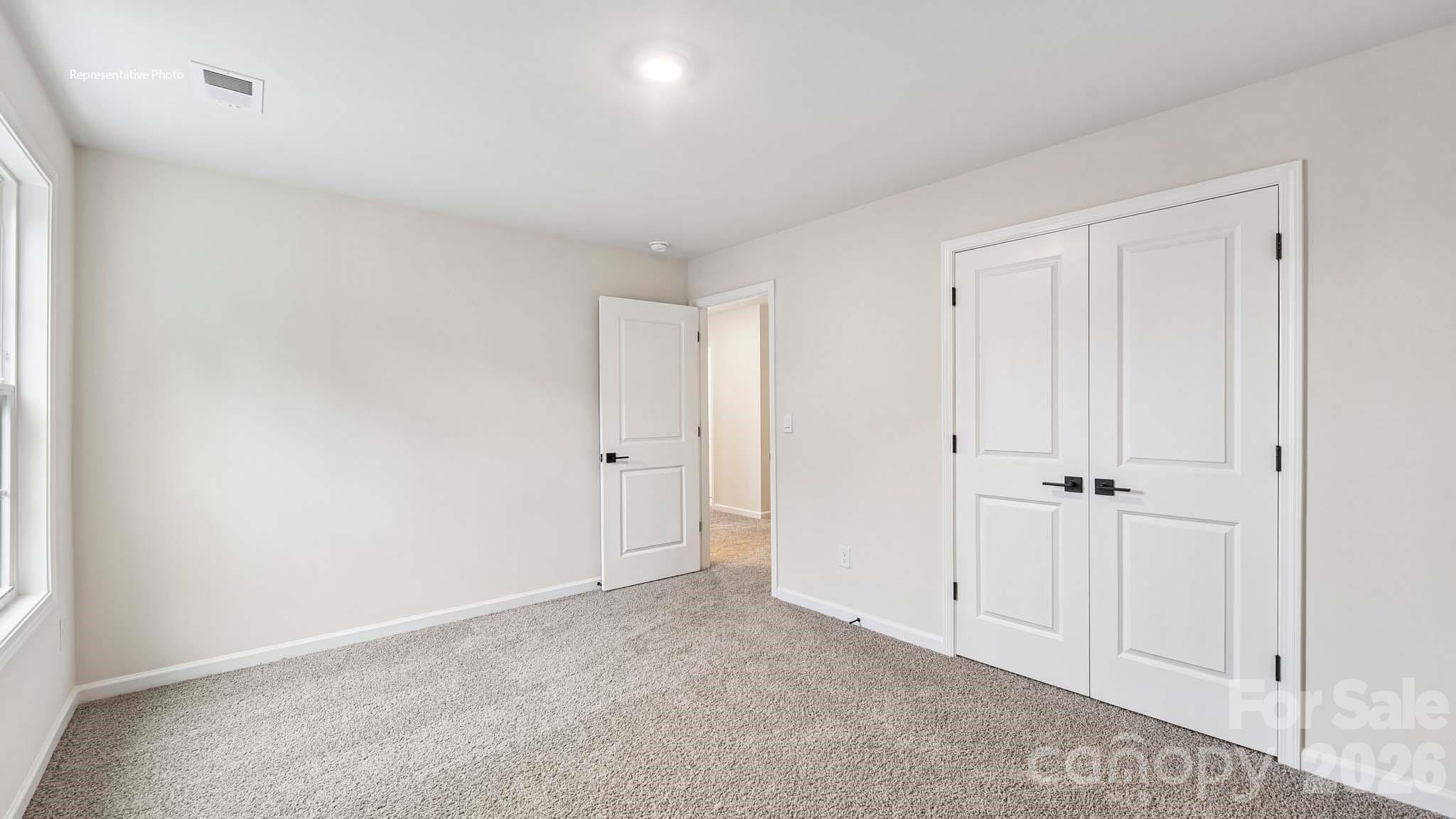 2863 Atwater Pond Circle Property Photo 26