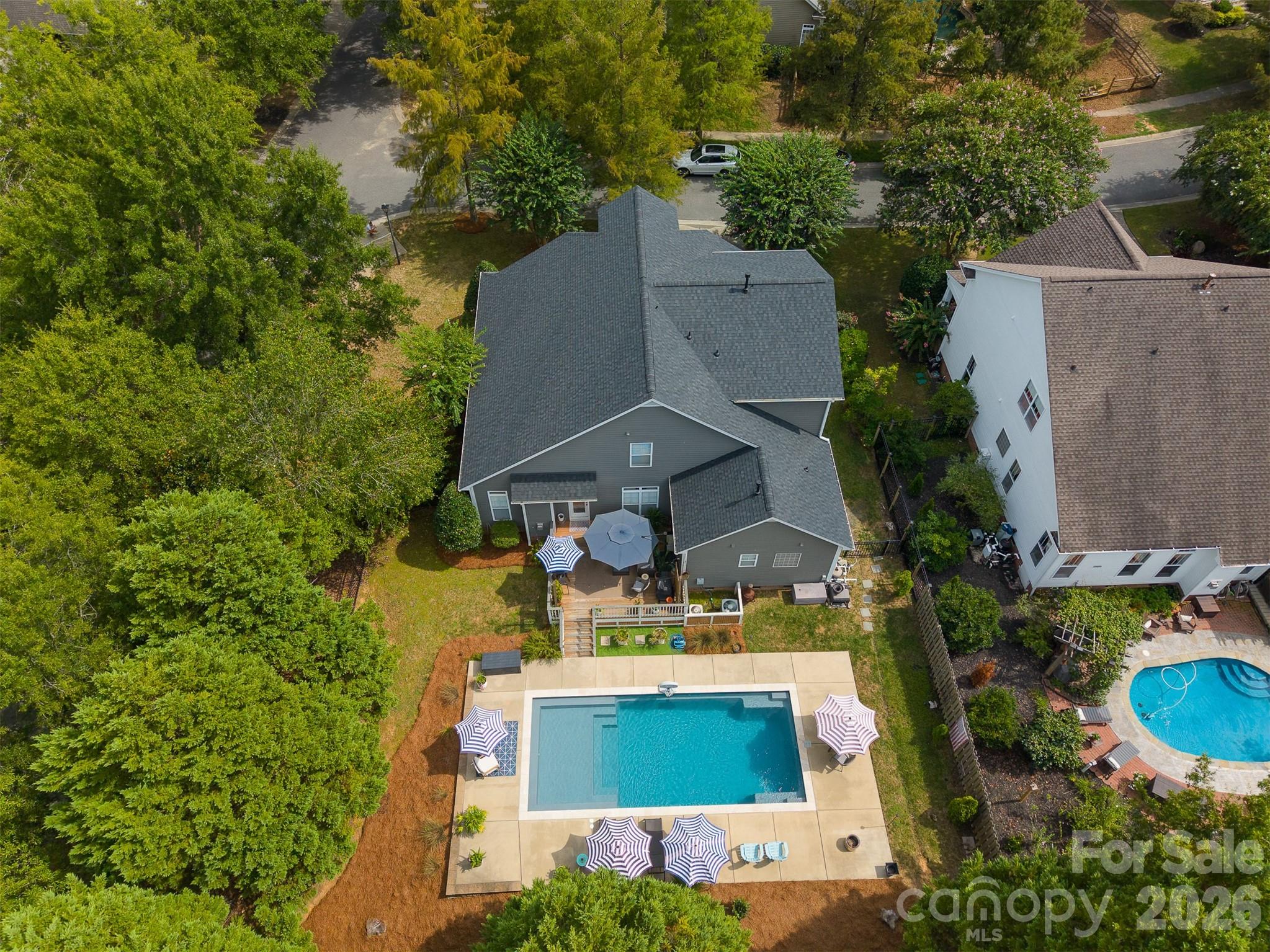 1255 Shadow Bend Drive Property Photo 2