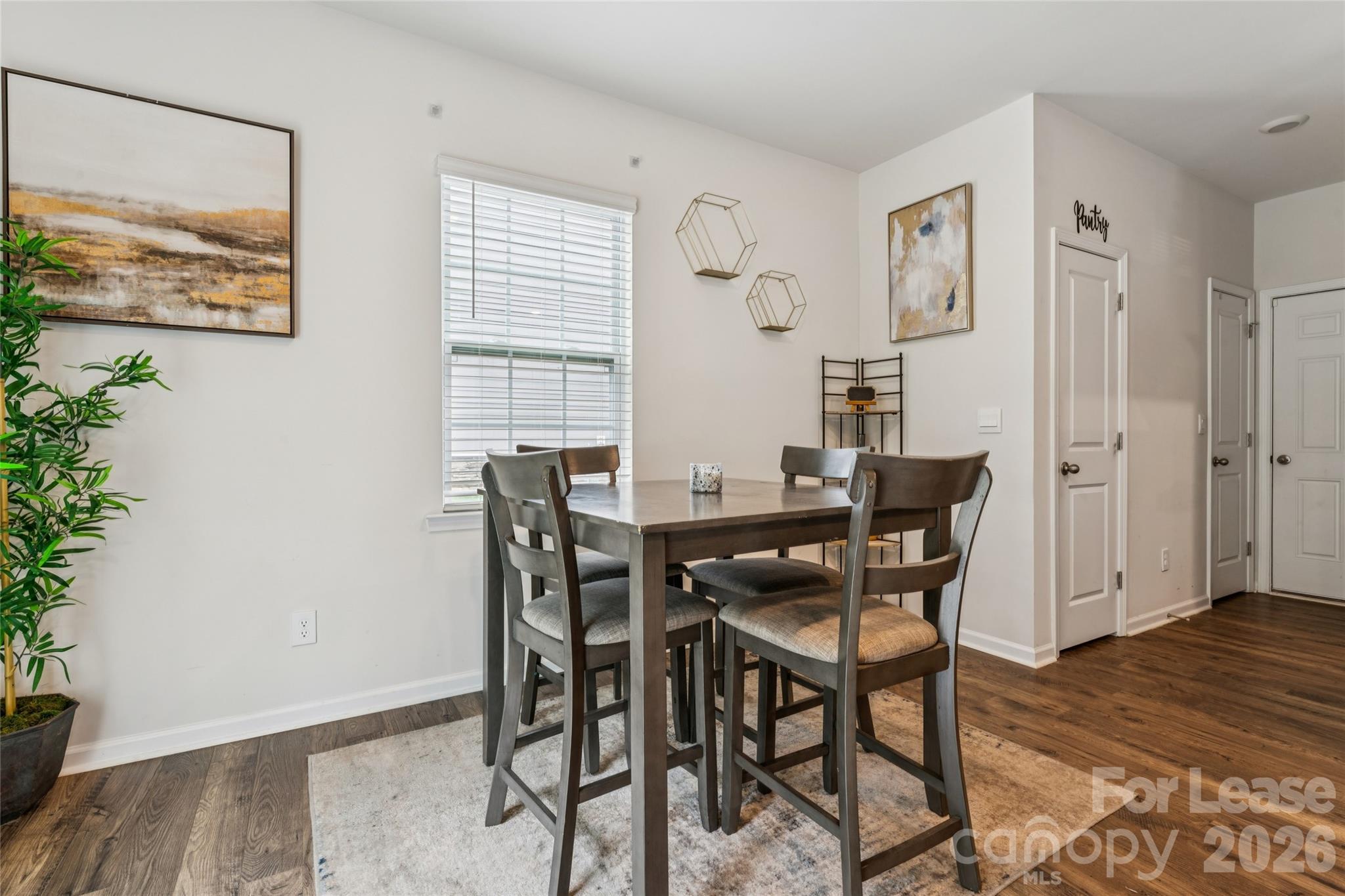 3719 Stanley Creek Drive Property Photo 10