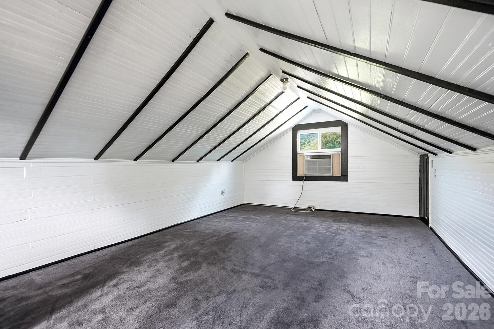 714 Parker Street Property Photo 37