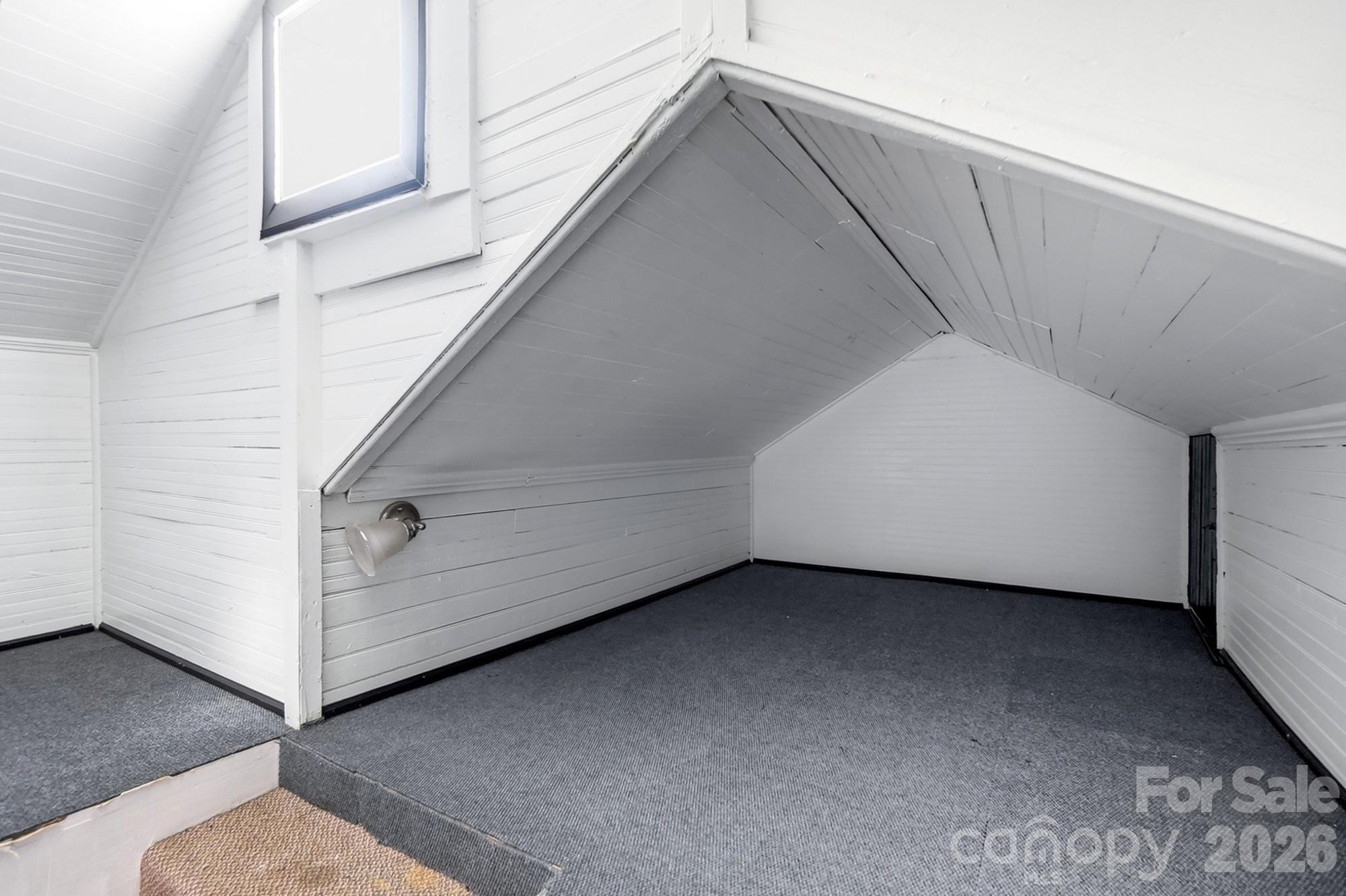 714 Parker Street Property Photo 39
