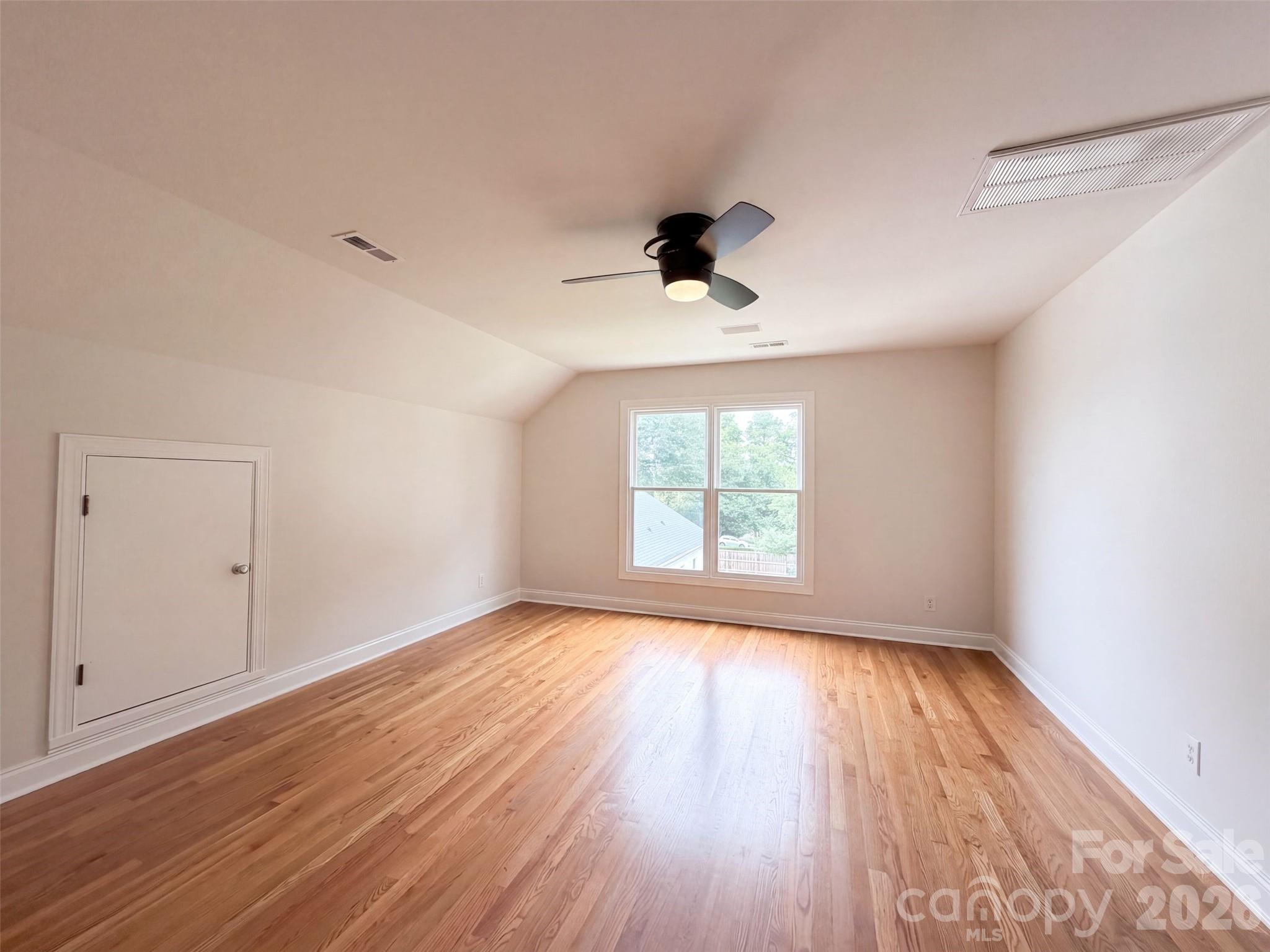 142 Bain Lane Property Photo 12