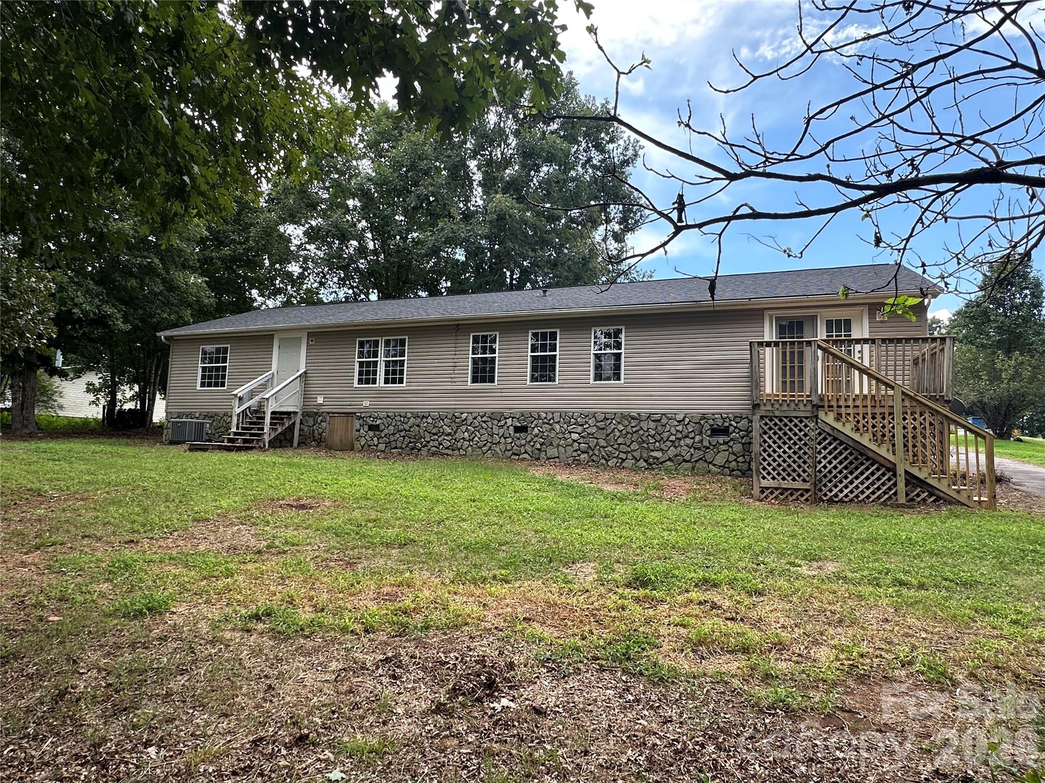 4786 Briar Court Property Photo 5