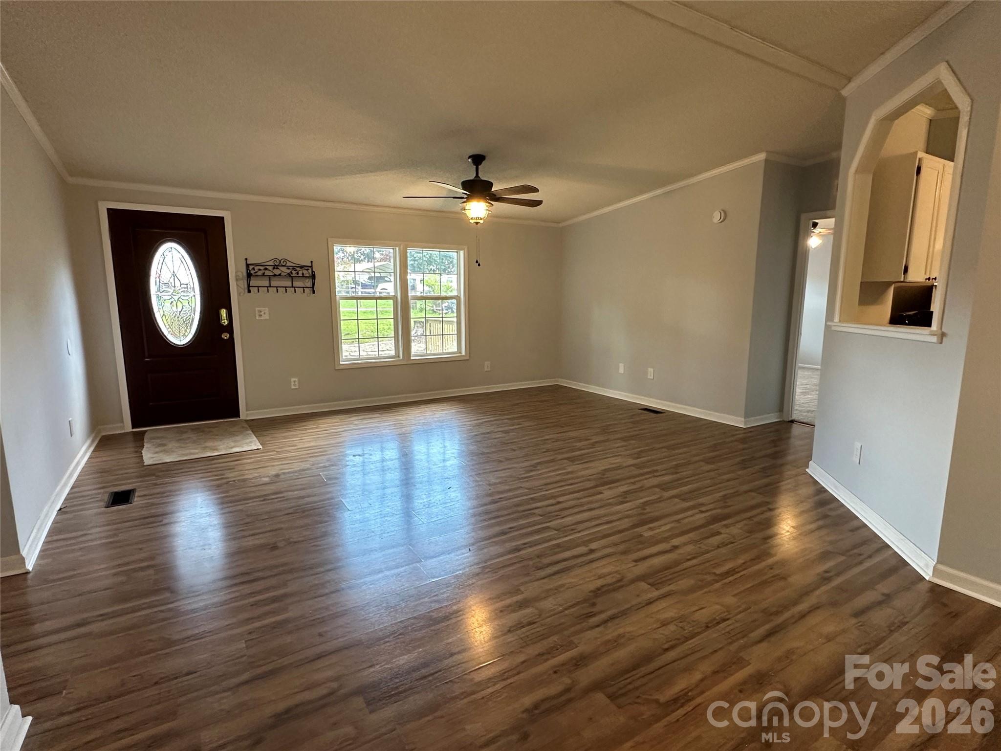 4786 Briar Court Property Photo 6