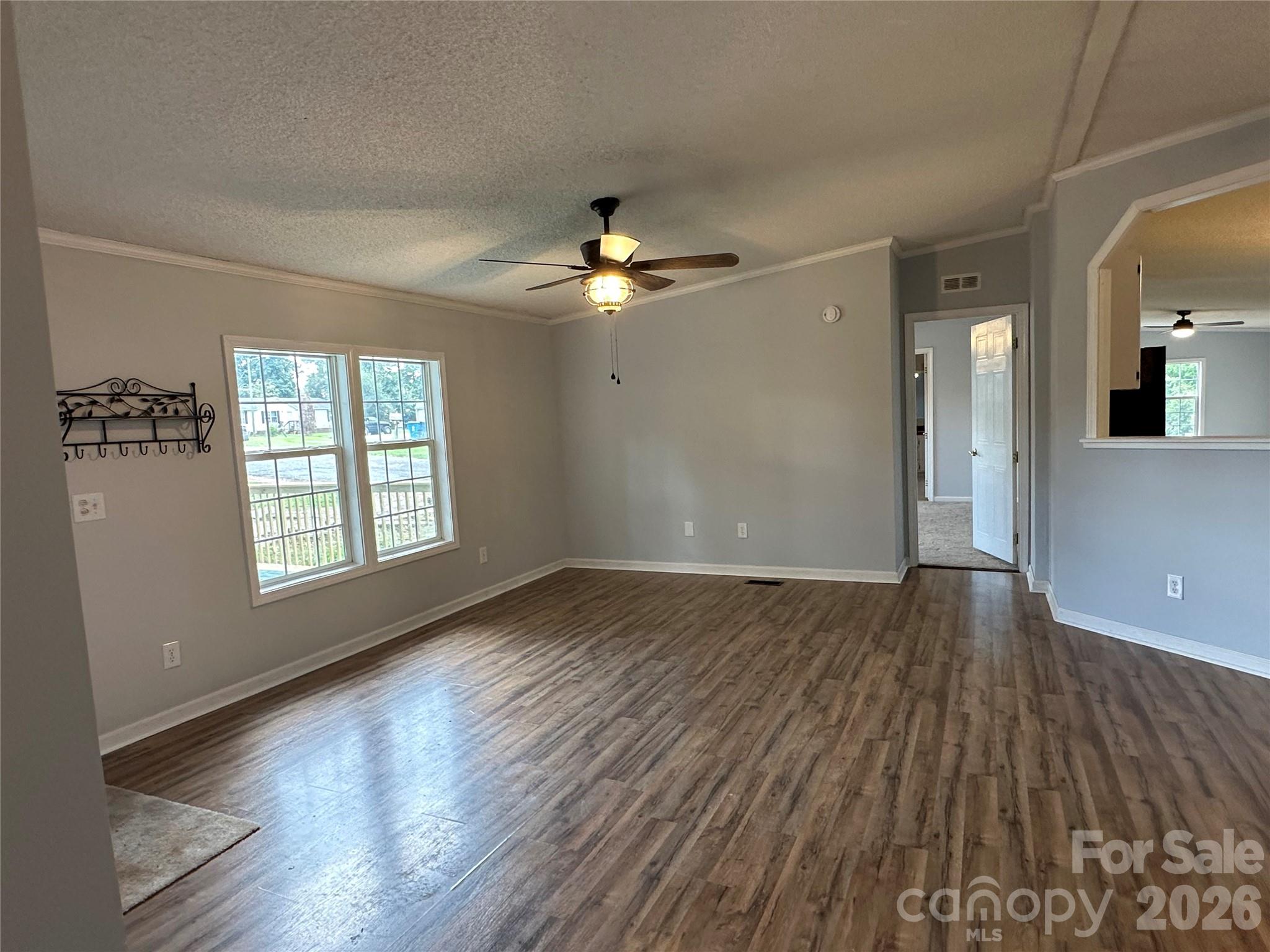 4786 Briar Court Property Photo 7